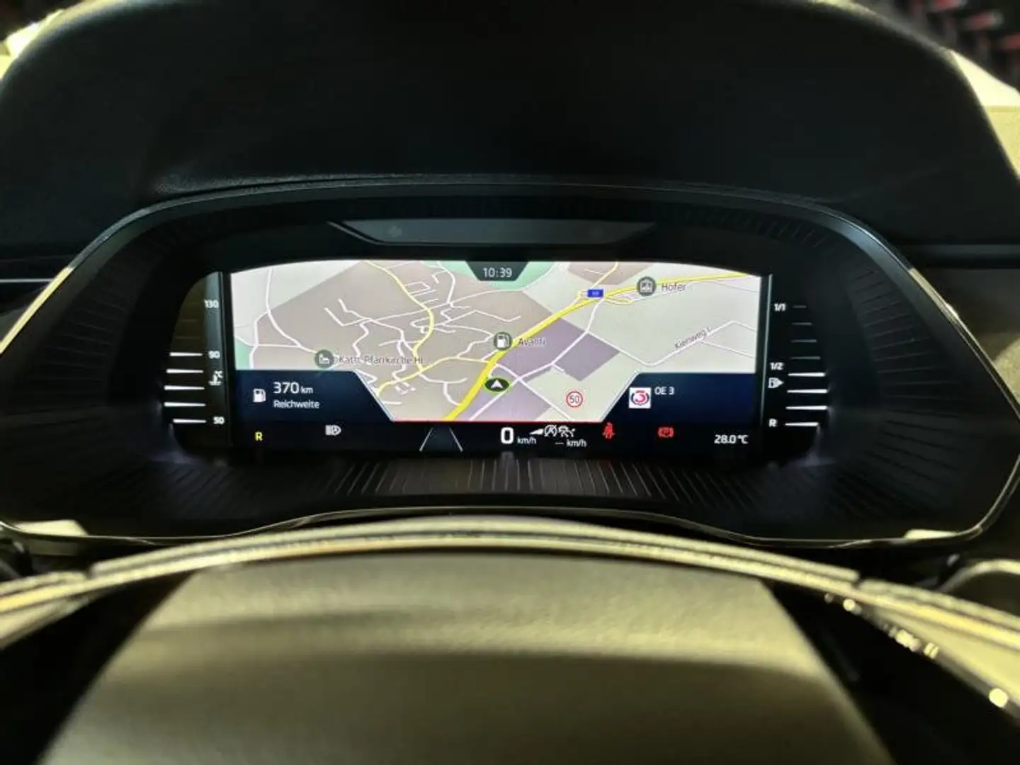 Skoda Octavia RS PLUS LED VIRTUAL COCKPIT HEAD-UP CANTON AHK Grau - 2