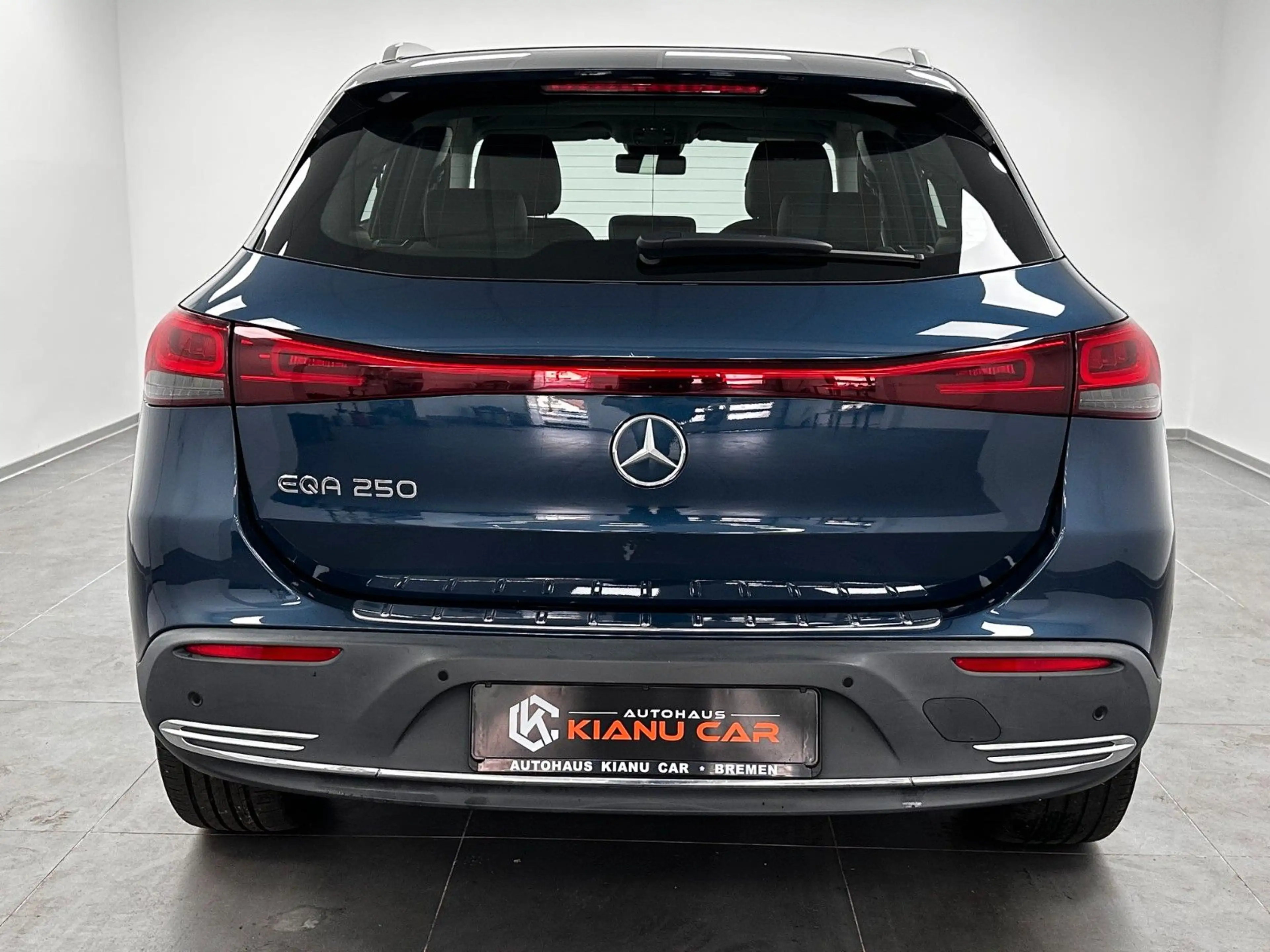Mercedes-Benz EQA 250-NAVI-LED-M-BUX-KAMERA- — photo 6