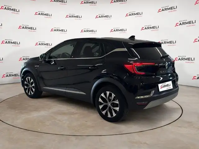 Renault Captur view 3