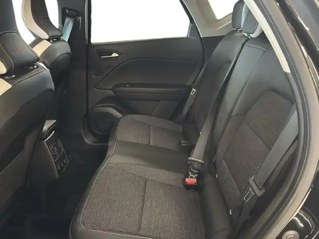 Renault Captur view 15