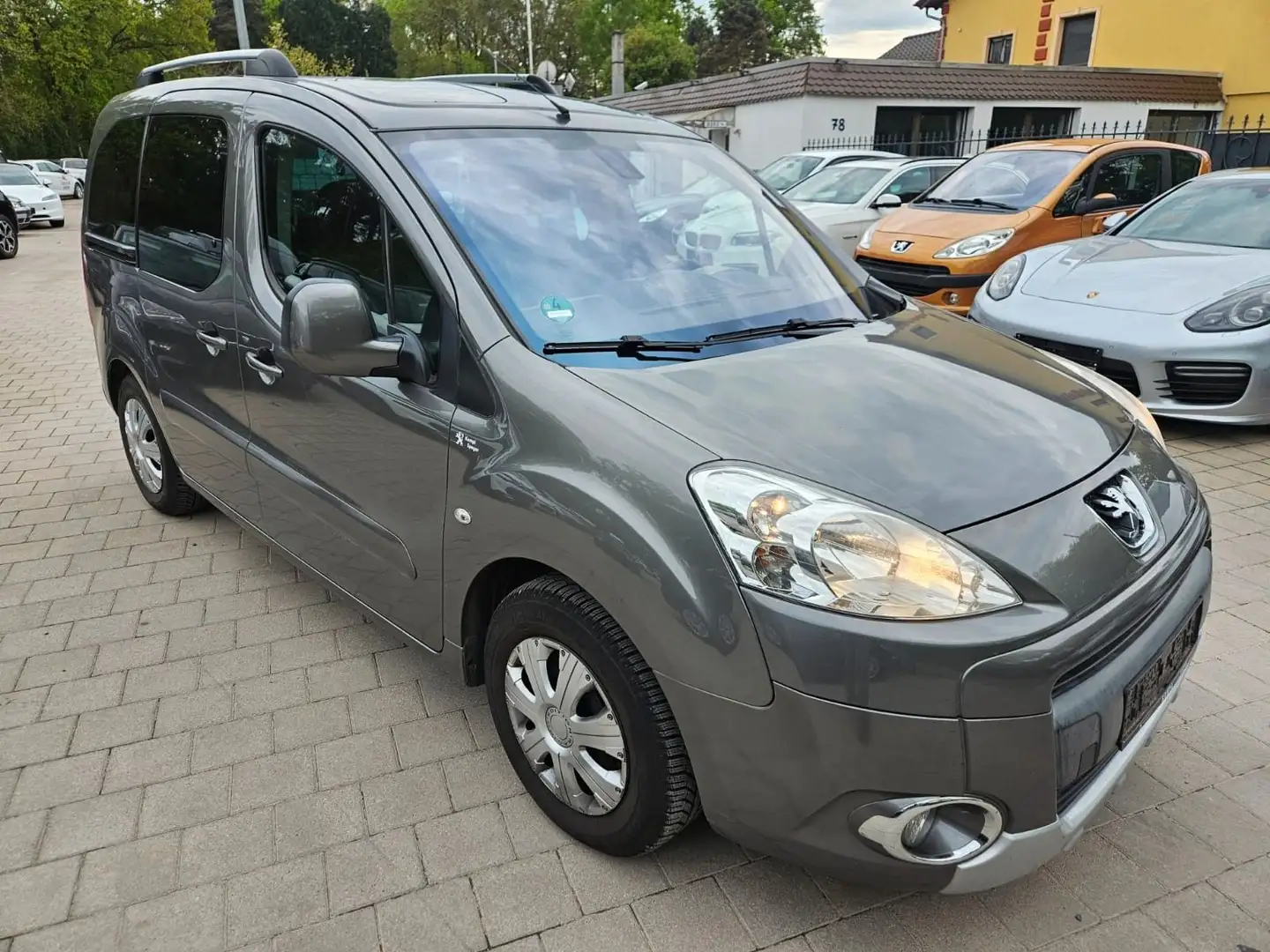 Peugeot Partner Tepee Premium - 2