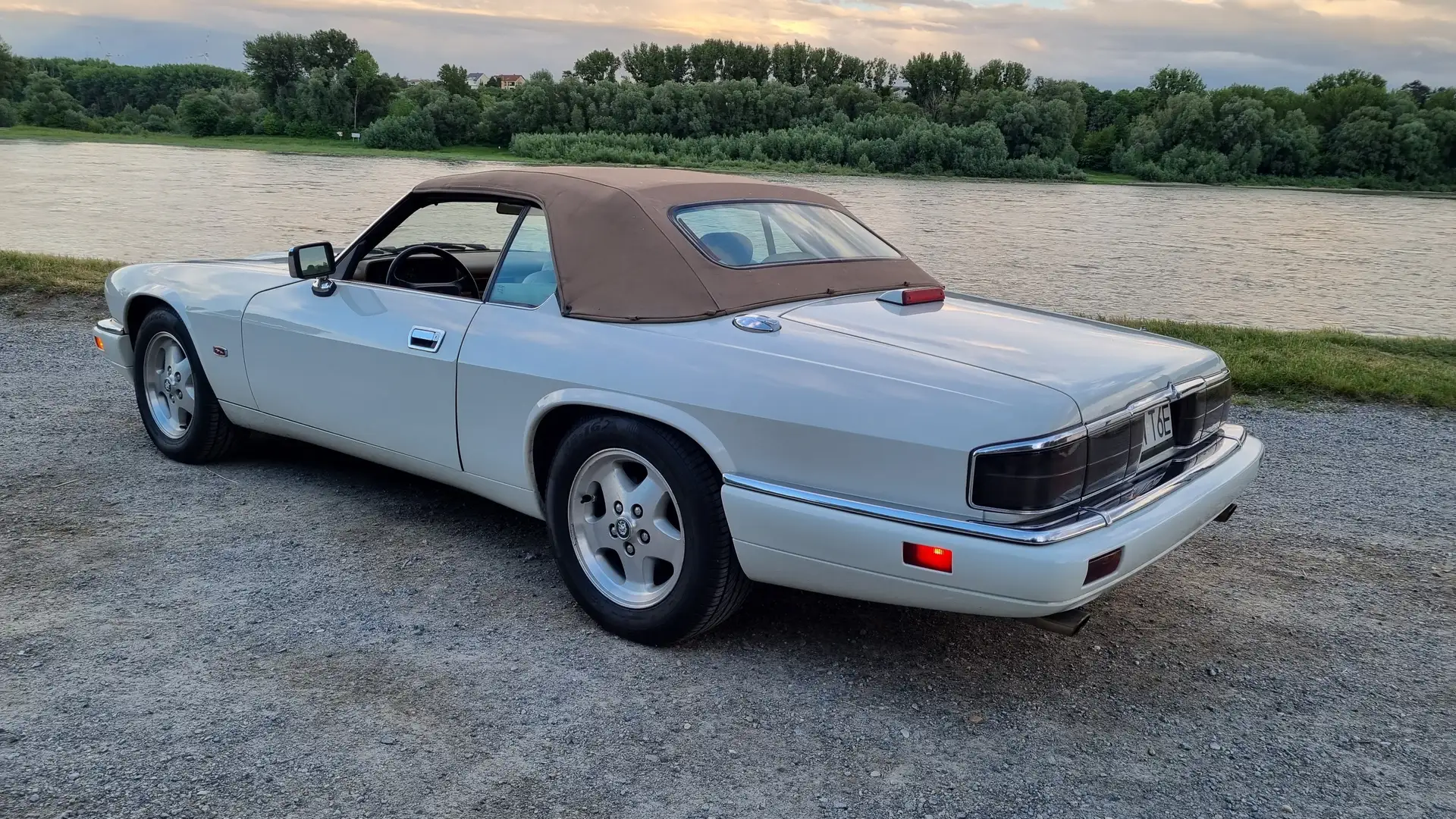 Jaguar XJSC XJS 4,0 Cabrio 2+2 Aut. Beyaz - 2