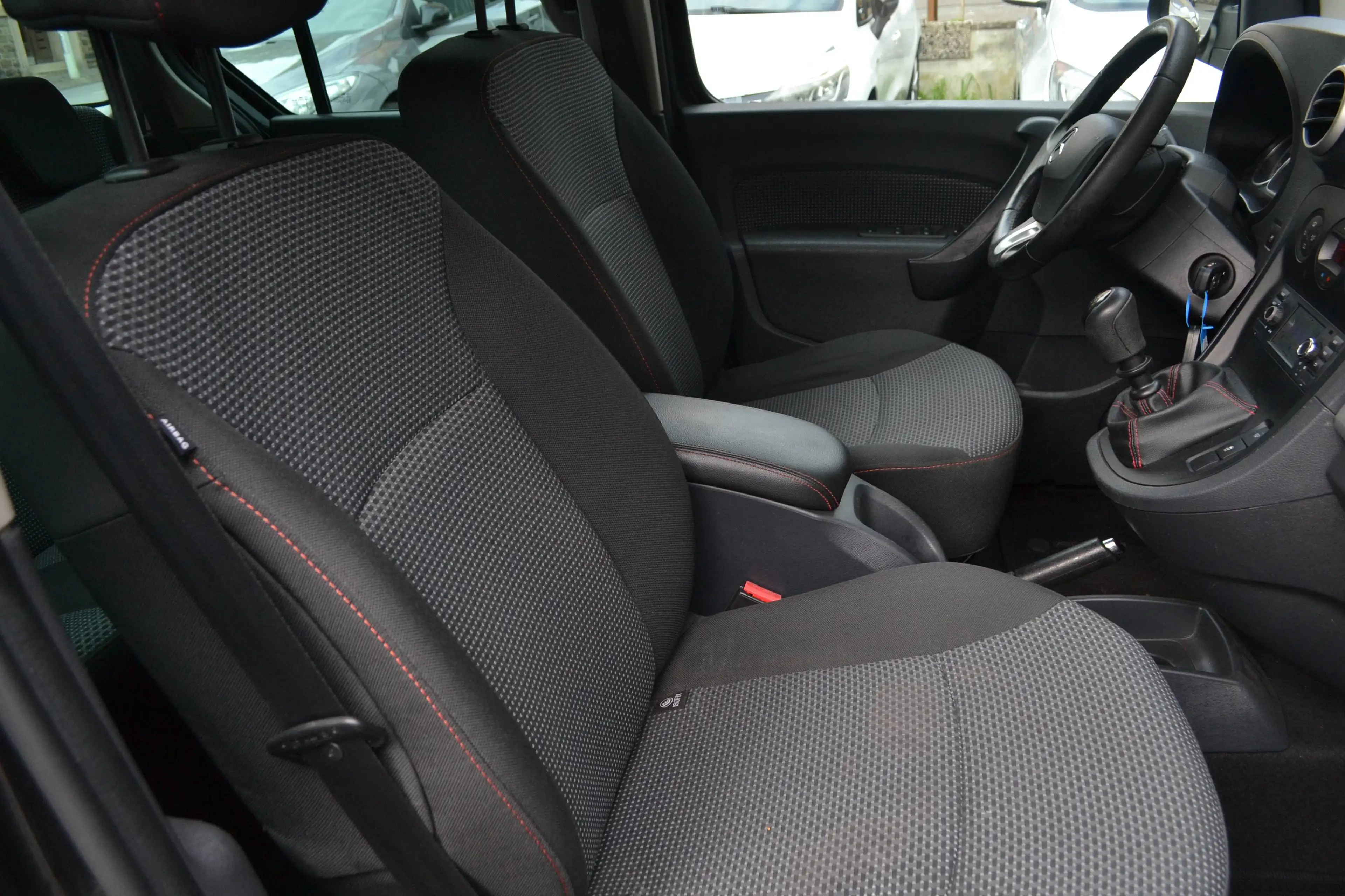Mercedes-Benz Citan 111 CDI lang Tourer Edition OFF-ROAD*KAMERA*NAVIGA — photo 13