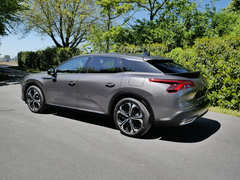 Citroen C5 X Plug-In Hybrid  180PK — photo 6