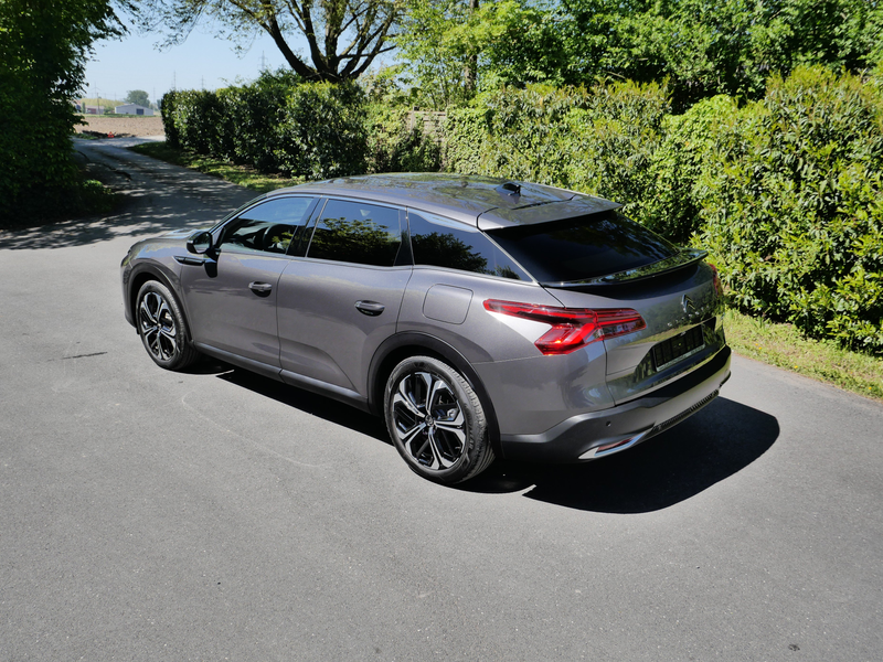 Citroen C5 X Plug-In Hybrid  180PK — photo 8