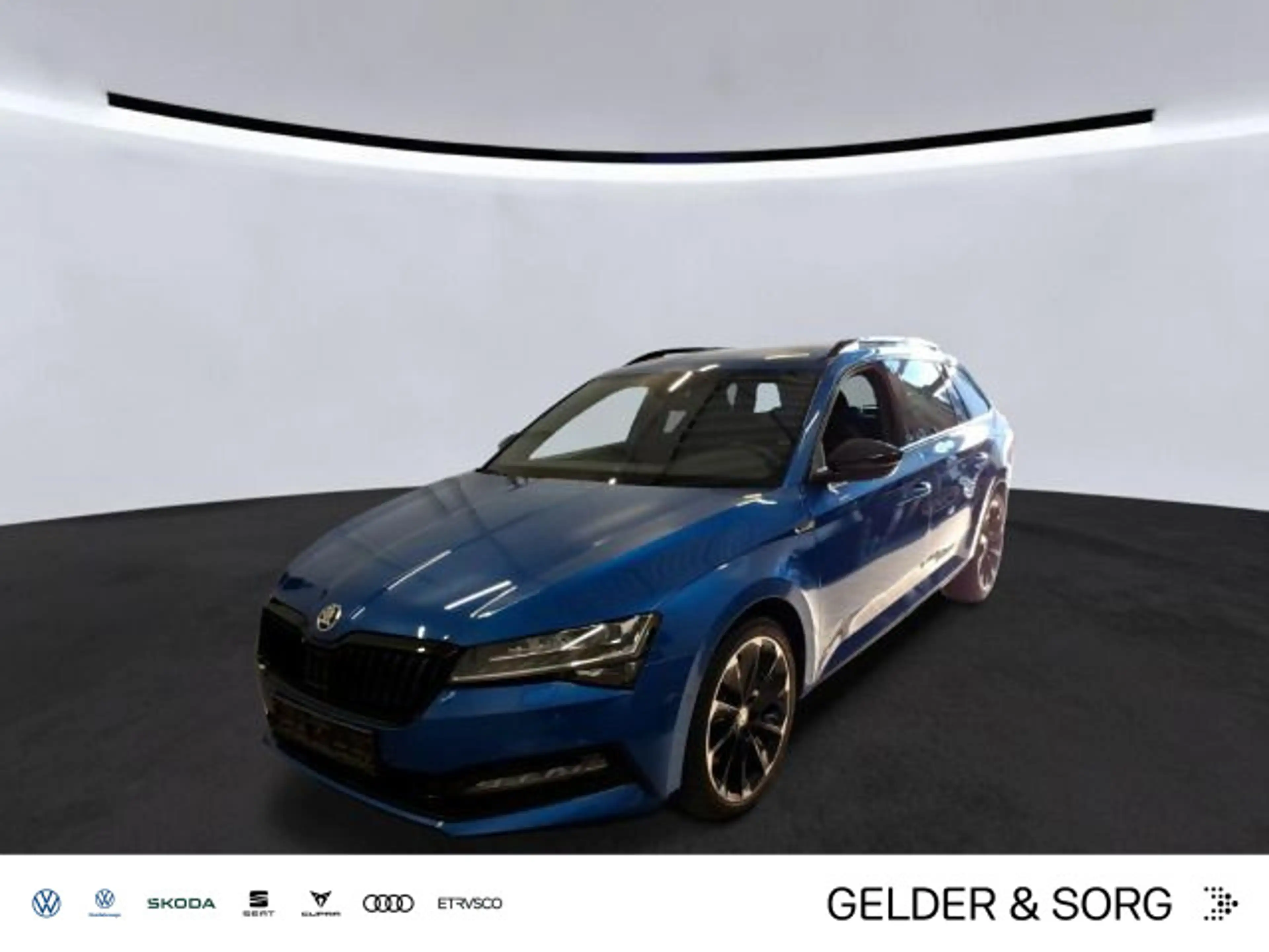 Skoda Superb Combi 2.0 TSI Sportline 4x4*CANTON*LED*AC