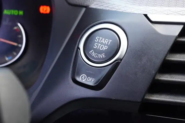 BMW X3 view 9