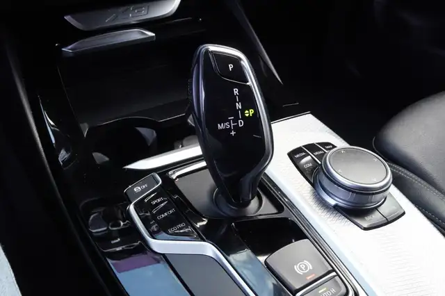 BMW X3 view 20