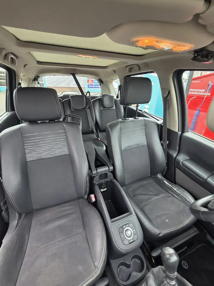 Renault Scenic 2.0, foto 4