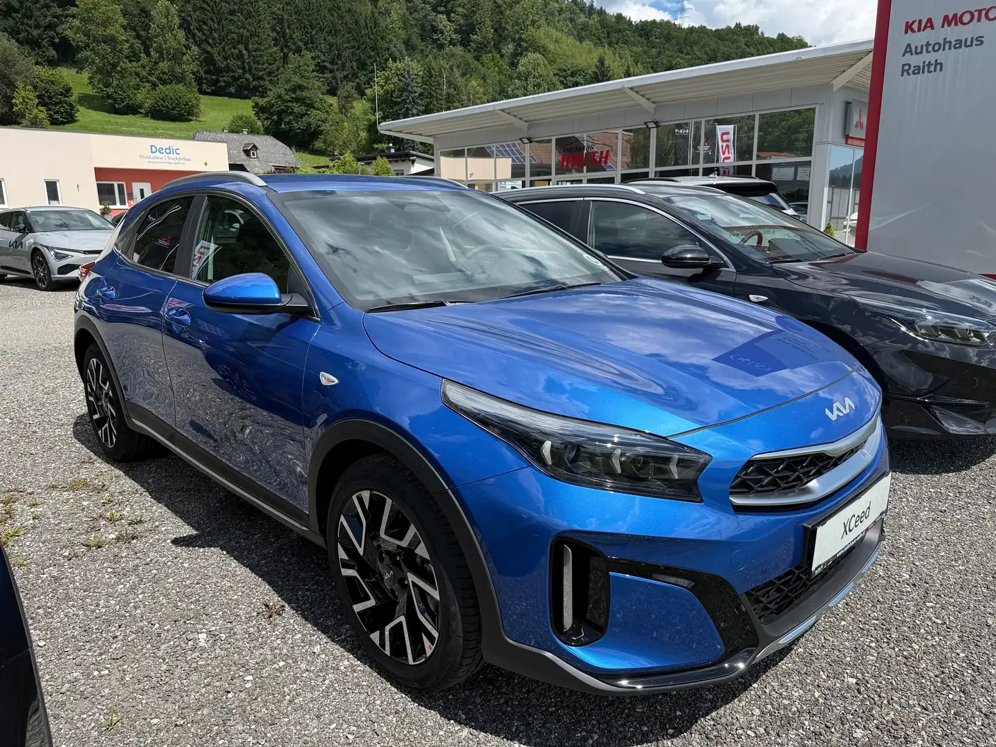 Kia XCeed Xceed 1,5 TGDI GPF Silber + Paket-Style isg Bleu - 2