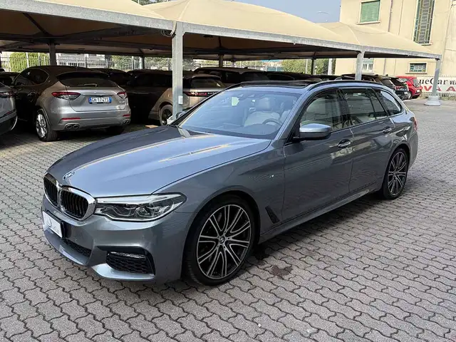 BMW 540 d xdrive TOURING MSPORT M SPORT TETTO PREZZO REALE IVA ESPOSTA