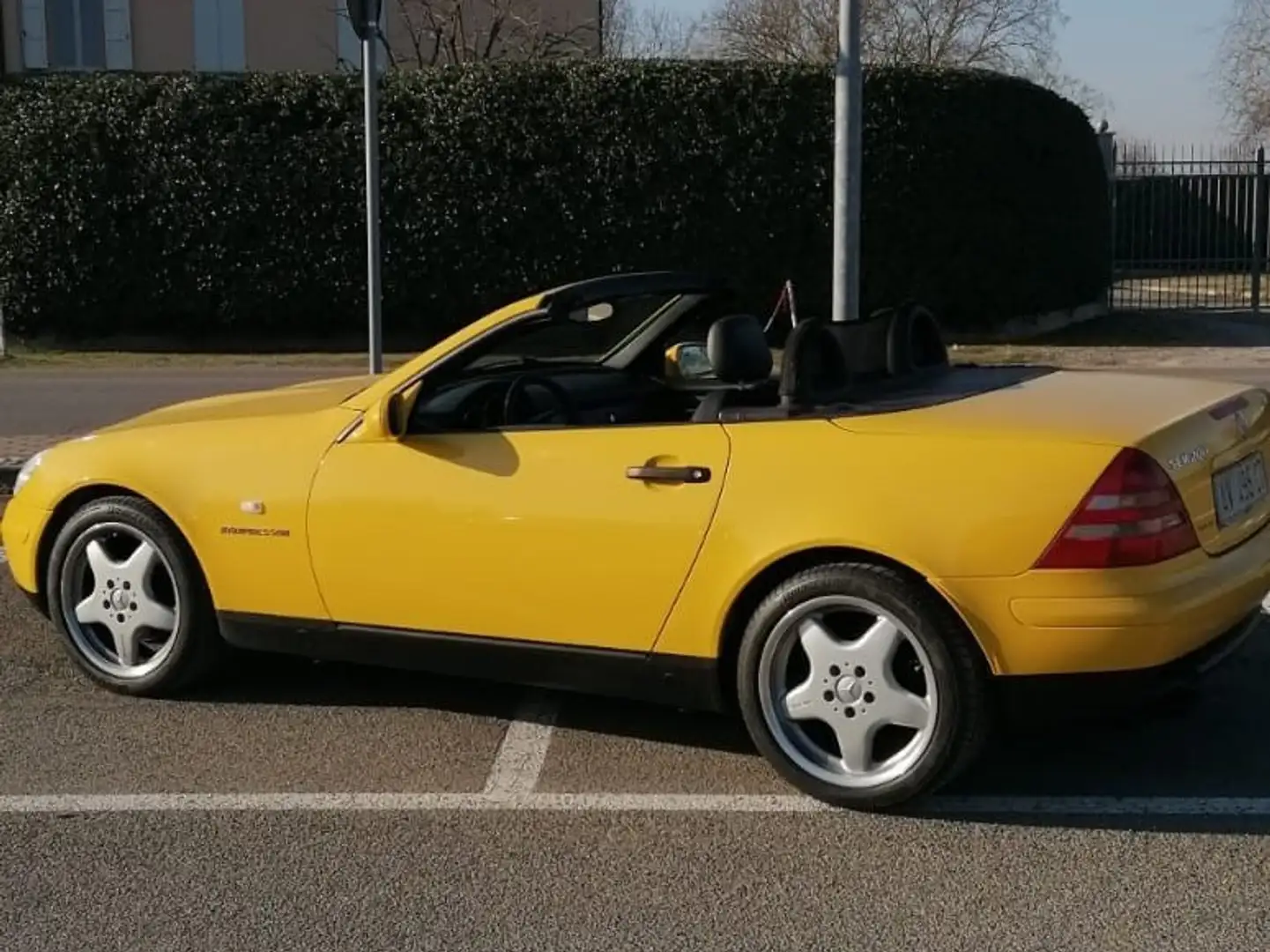 Mercedes-Benz SLK 200 k žuta - 1