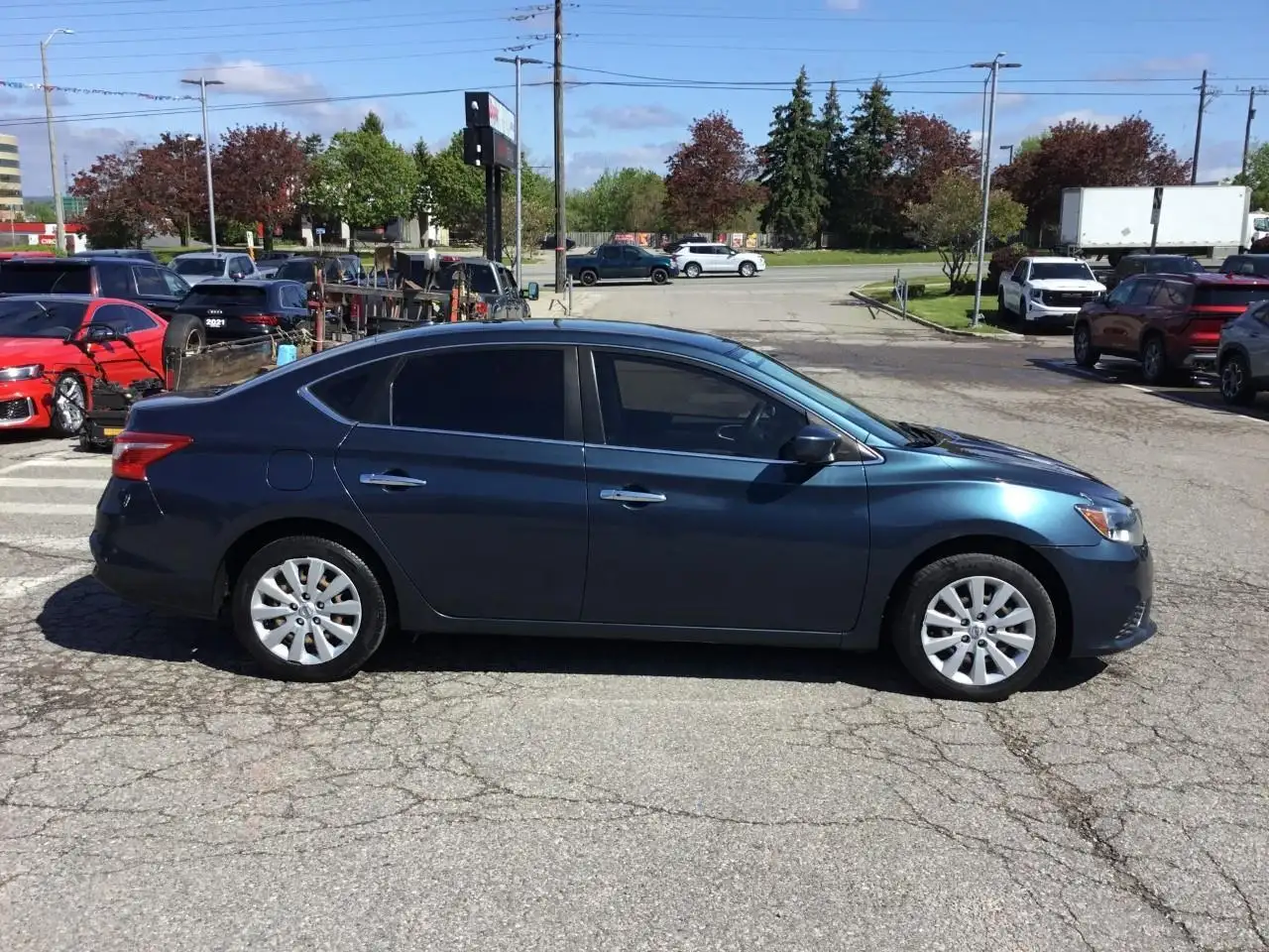 Nissan Sentra снимка Nissan Sentra