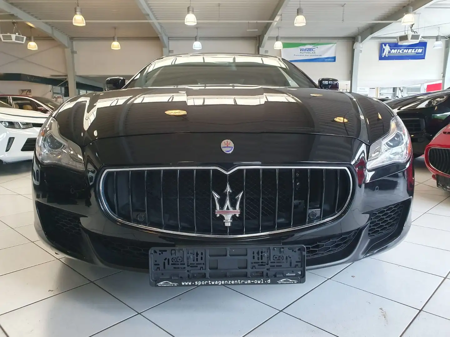 Maserati Quattroporte 3.0 V6 S Automatik*NAVI*SHZ*LEDER Чорний - 2