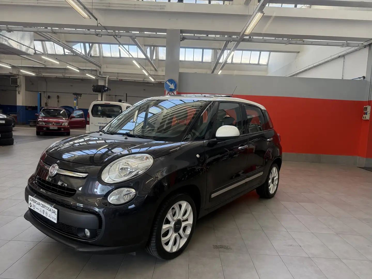Fiat 500L 1.3 mjt Lounge 85cv Negru - 1