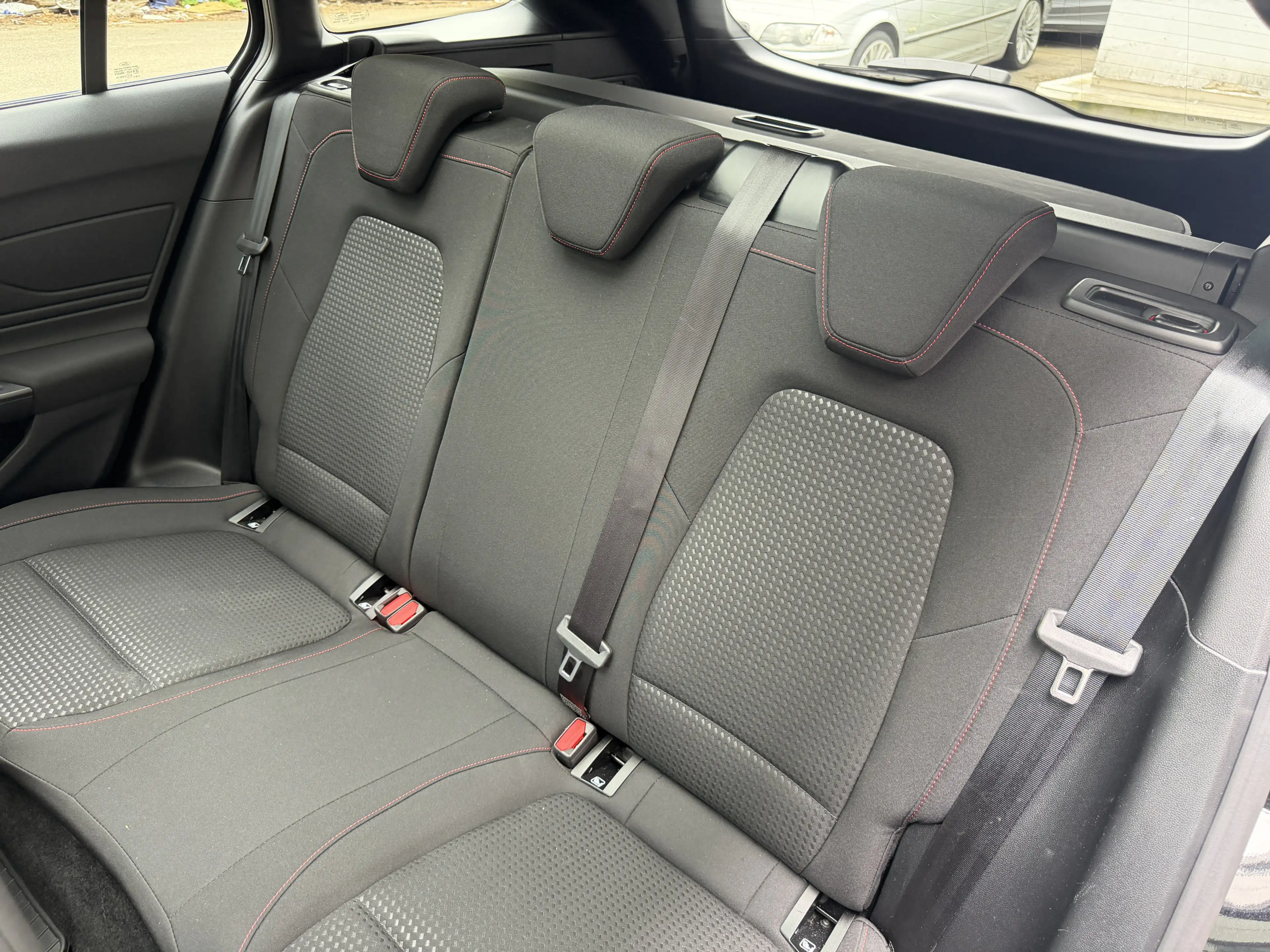 Ford Focus ST-Line LED Navi ACC-Tempomat Pano Kamera — photo 15