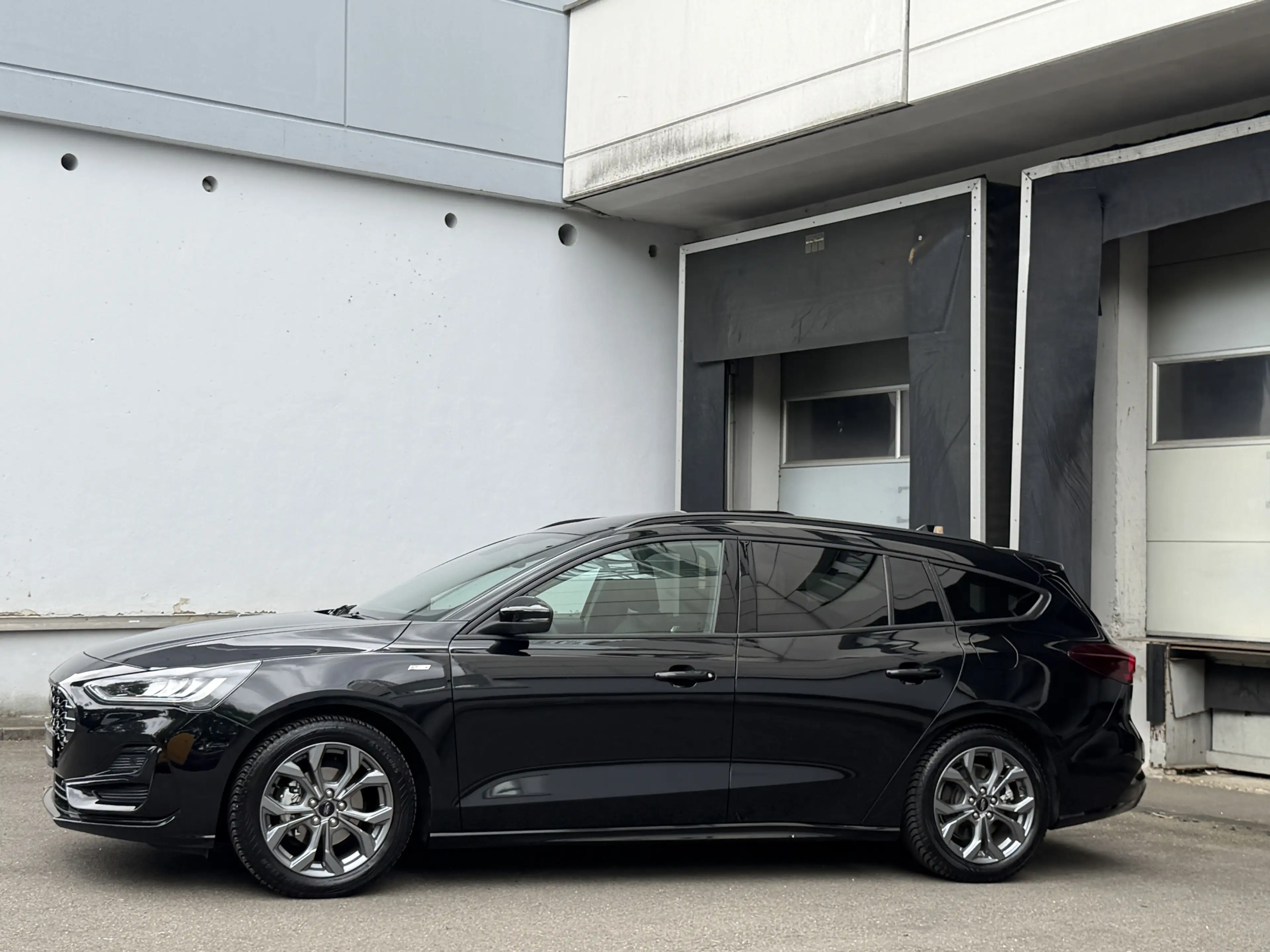 Ford Focus ST-Line LED Navi ACC-Tempomat Pano Kamera — photo 3