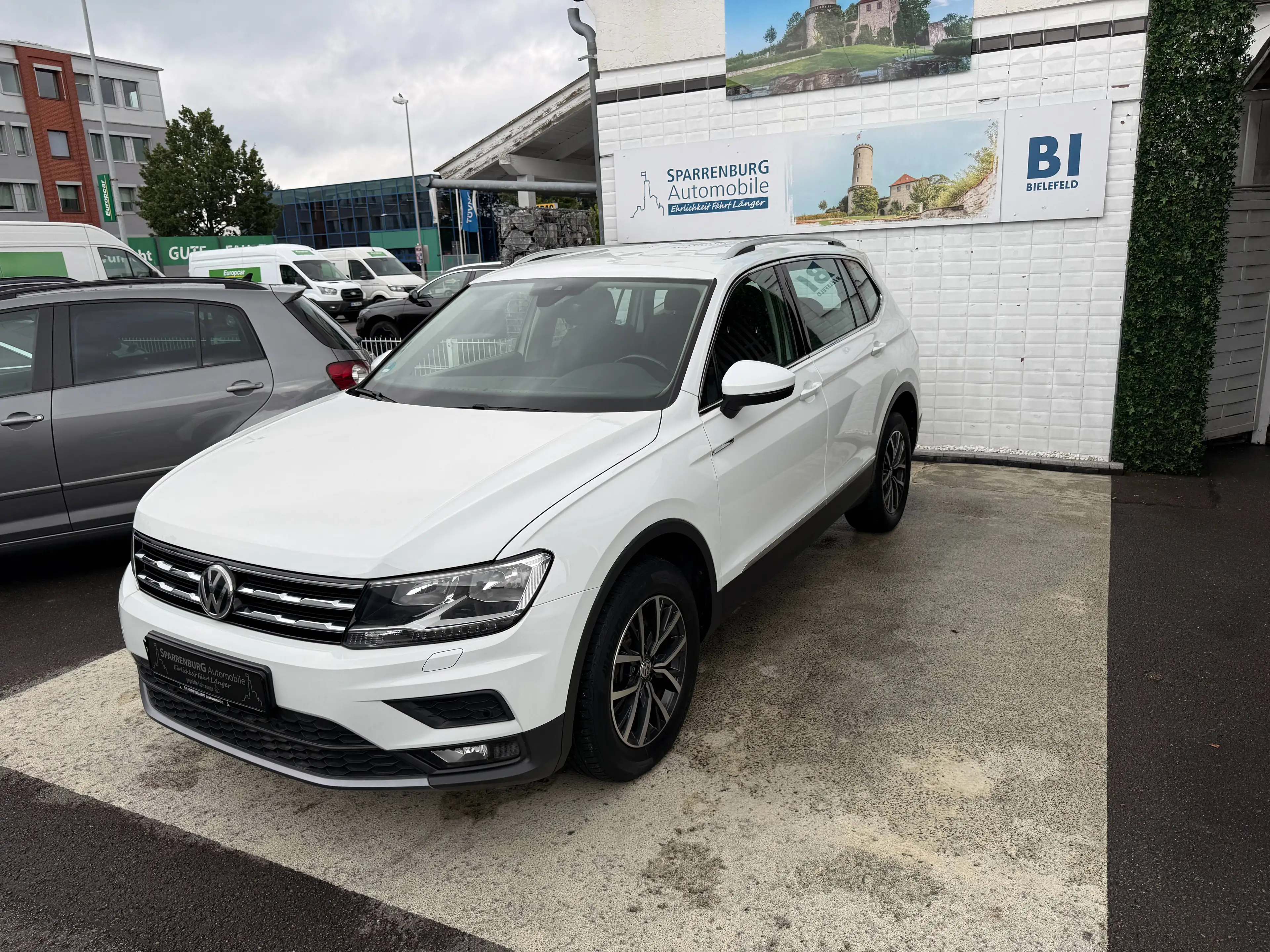 Volkswagen Tiguan Allspace Allspace 4Motion| TÜV & Service Neu| Finanz. ab 249€| Apple Car Play| Sitzheizung — photo 2
