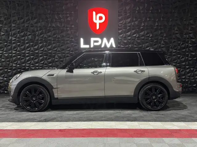 Mini Clubman view 3