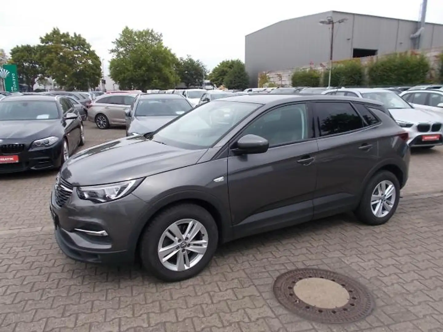Opel Grandland X Edition 1.2T,1.Hd.Scheckheft, Klimautom. Gris - 1