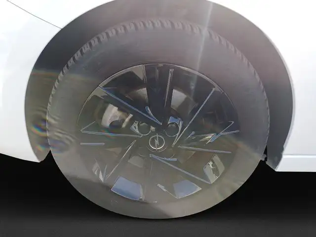 Opel Corsa view 8