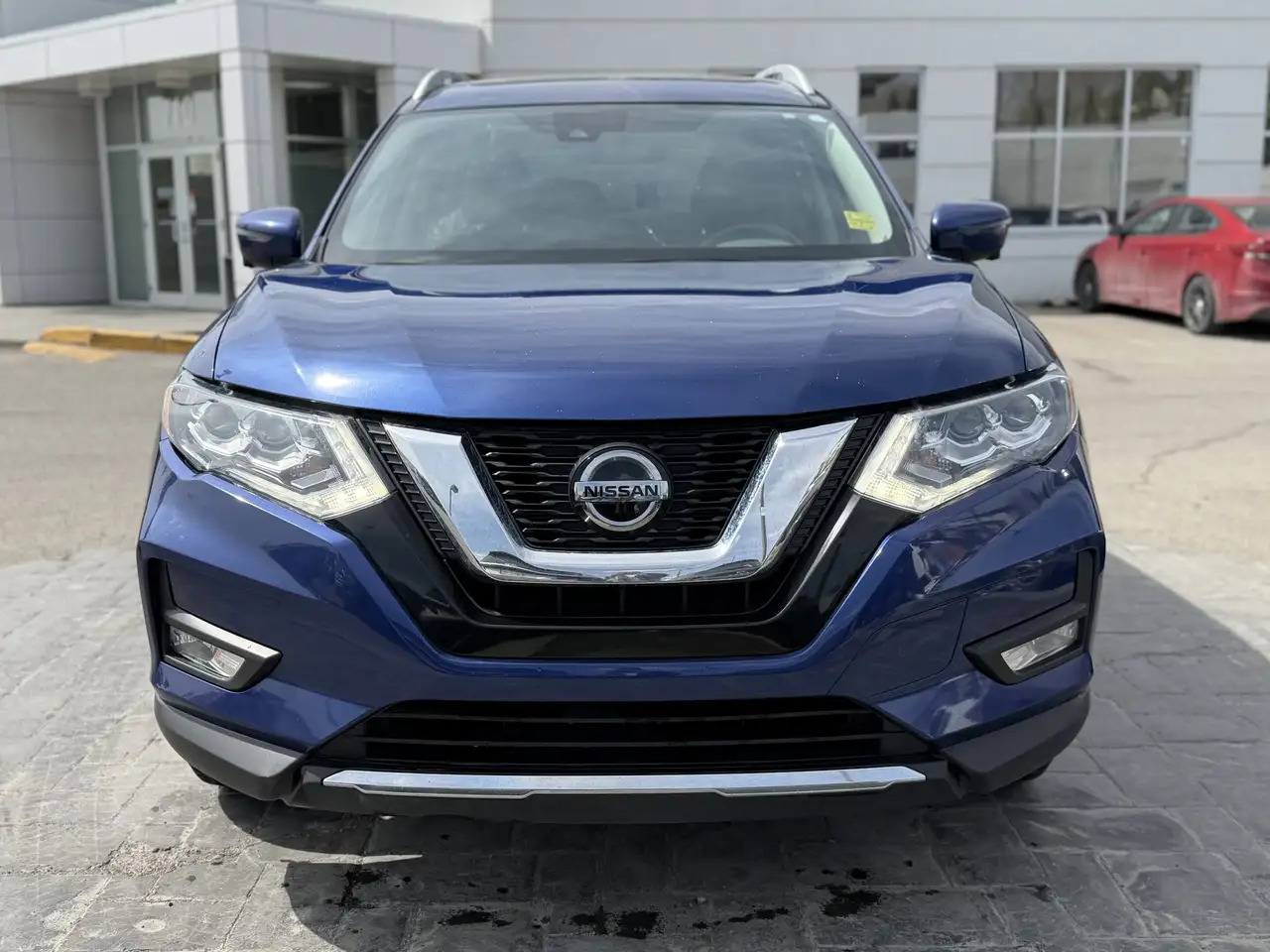 Nissan Rogue снимка Nissan Rogue