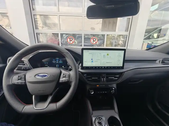 Ford Kuga view 10