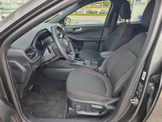 Ford Kuga view 9