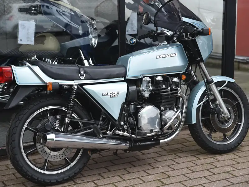 Kawasaki Z1000 - foto 3