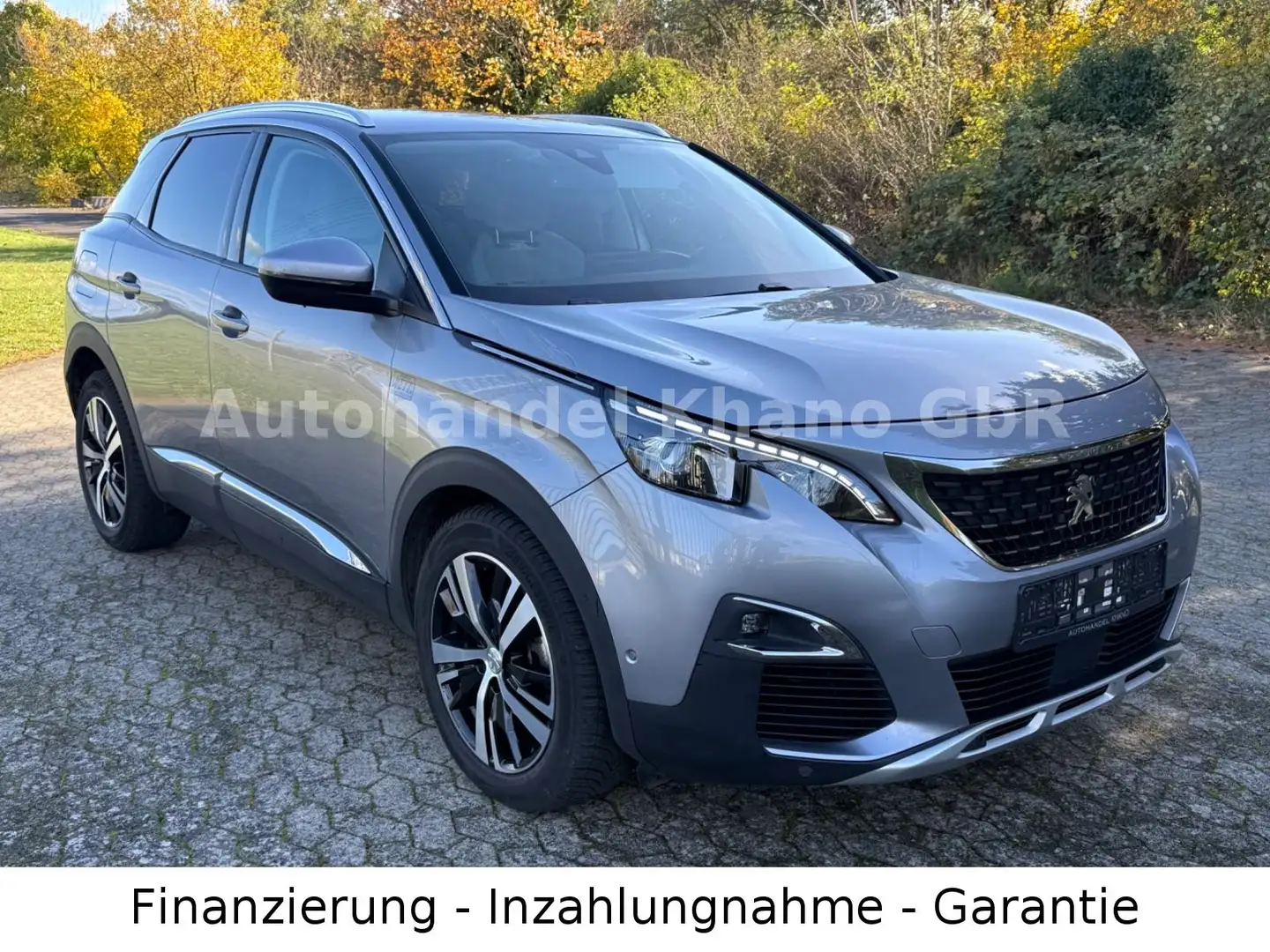 Peugeot 3008 Allure Grau - 1