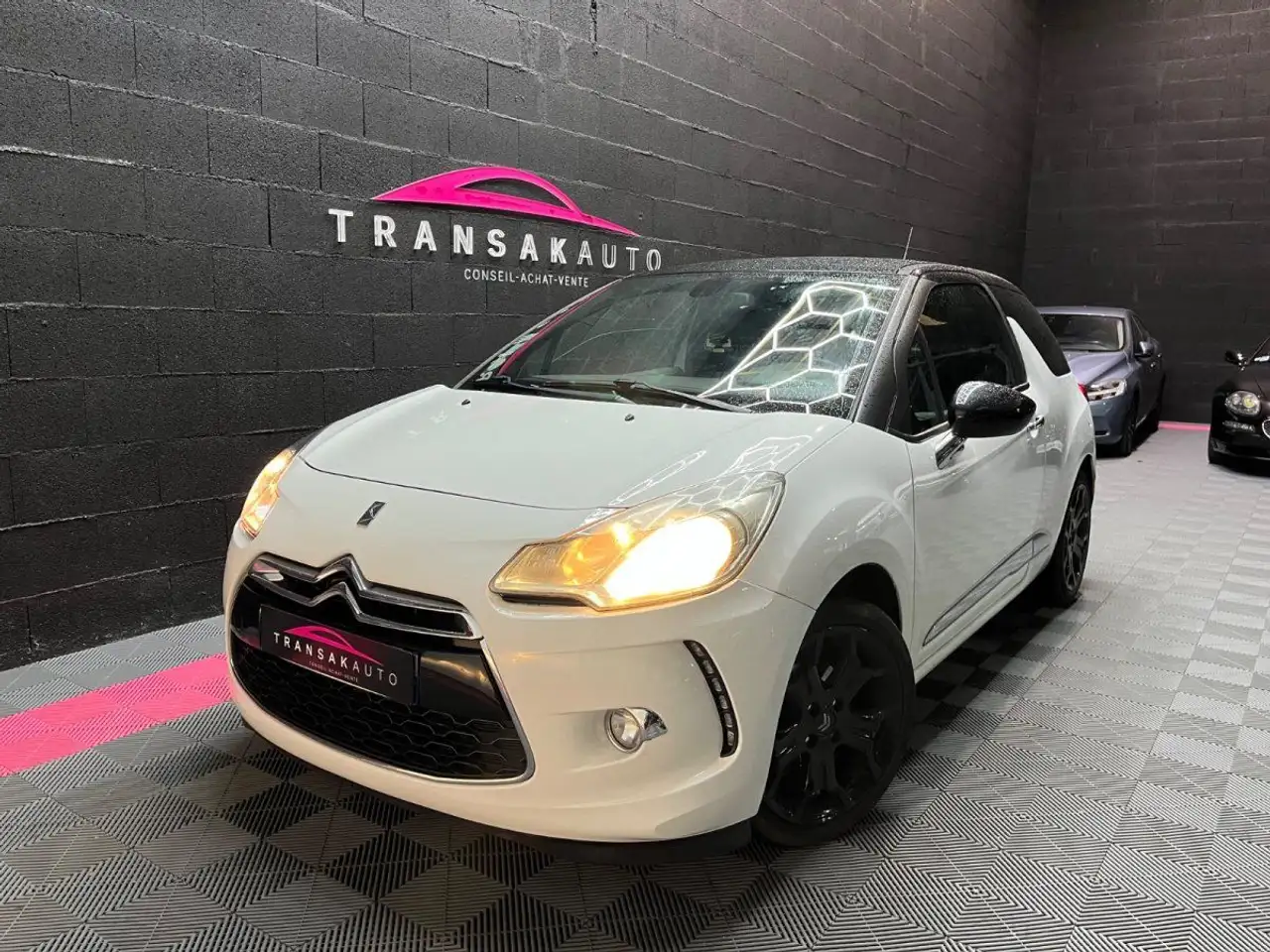Citroen DS3 HDi 92 So Chic / ENTRETIEN OK / PARALLEL