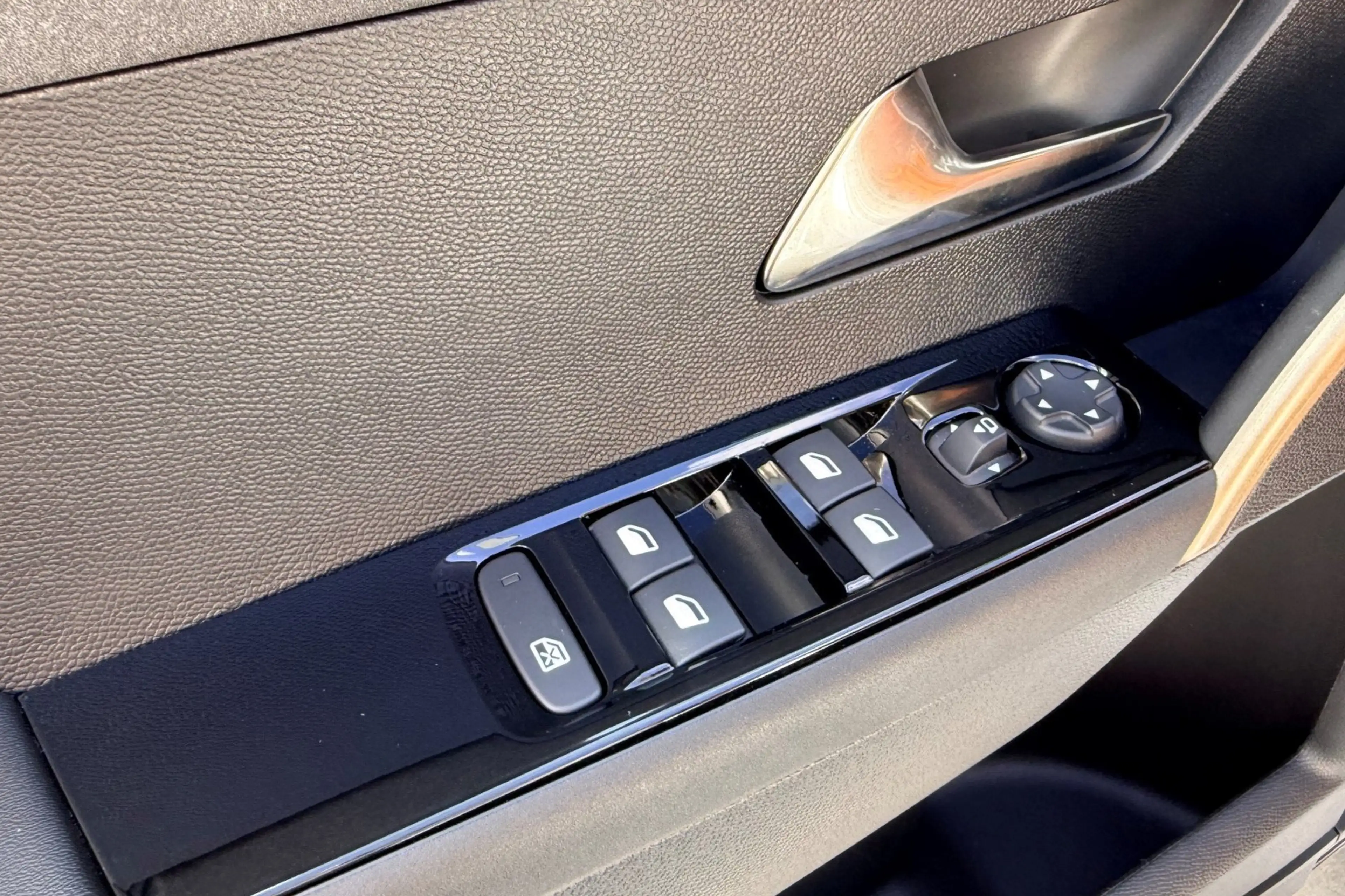 Lancia Ypsilon LX 51 kWh ZEER COMPLEET! NIEUWE AUTO! 10X OP VOORR — photo 13