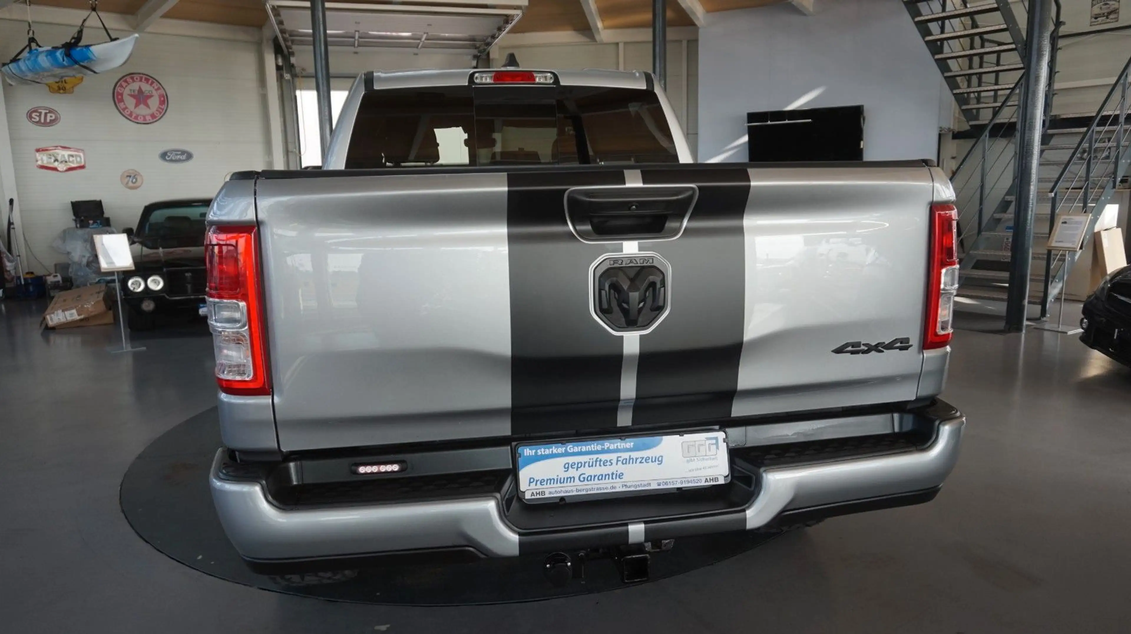 Dodge RAM 1500 HEMI 5.7l Crew-Cab*4x4*Navi*Alu20* — photo 7