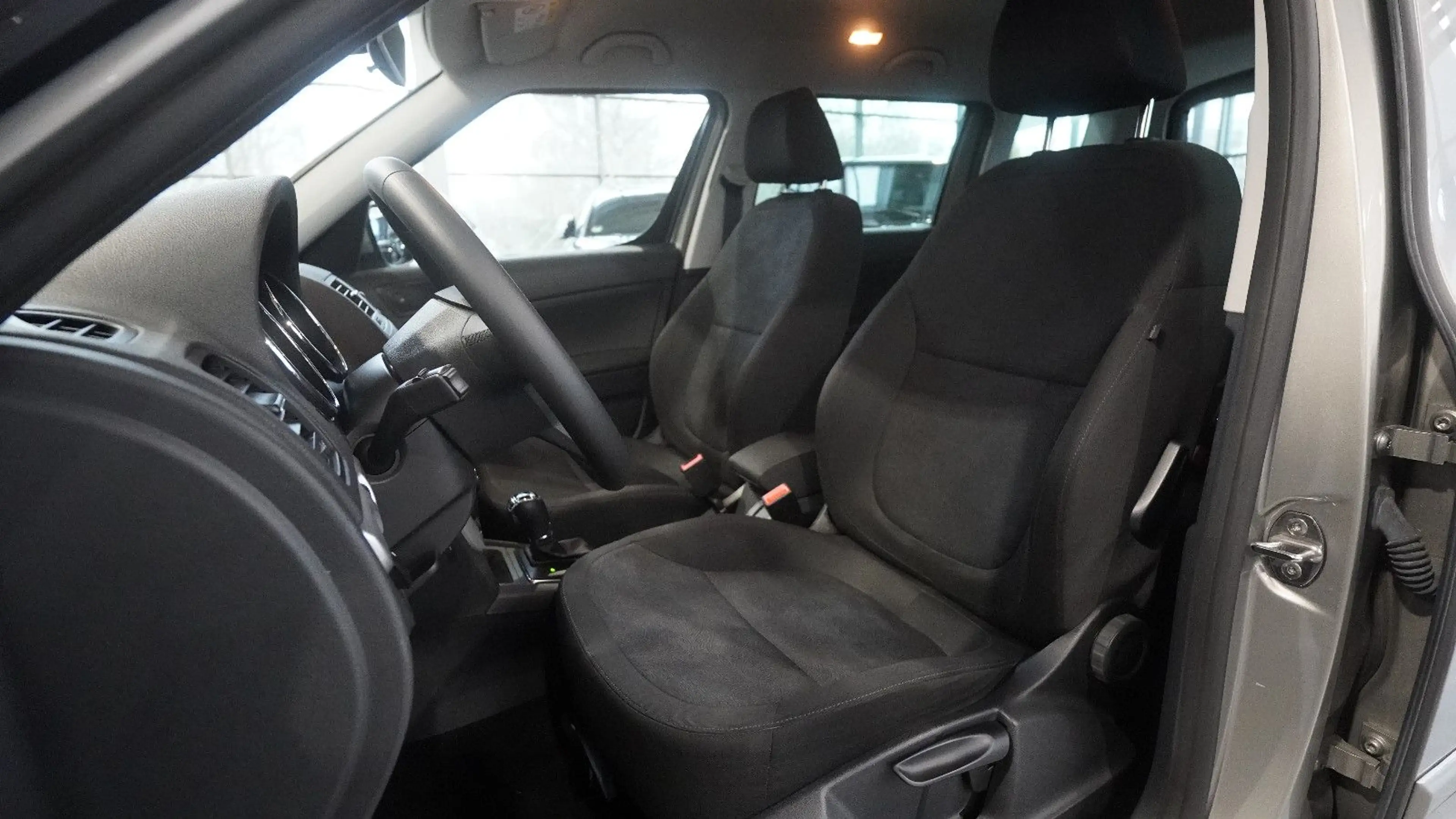 Skoda Yeti Ambition 4x4*AHK*SHZ* — photo 9