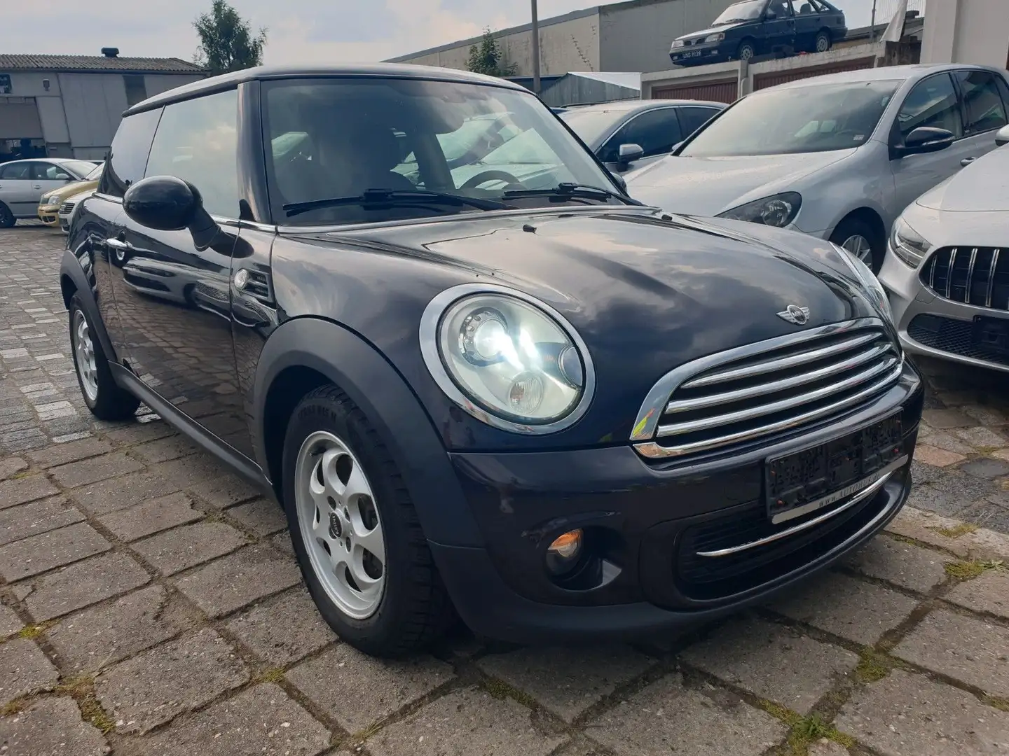 MINI Cooper Mini Cooper*Automatik*Klima*SHZ* Schwarz - 1