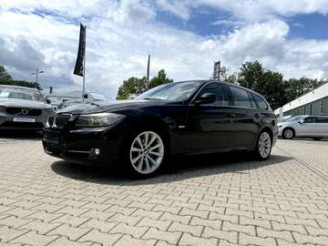 d Touring Xenon Navi Leder Pano-SD AHK Sitzh.