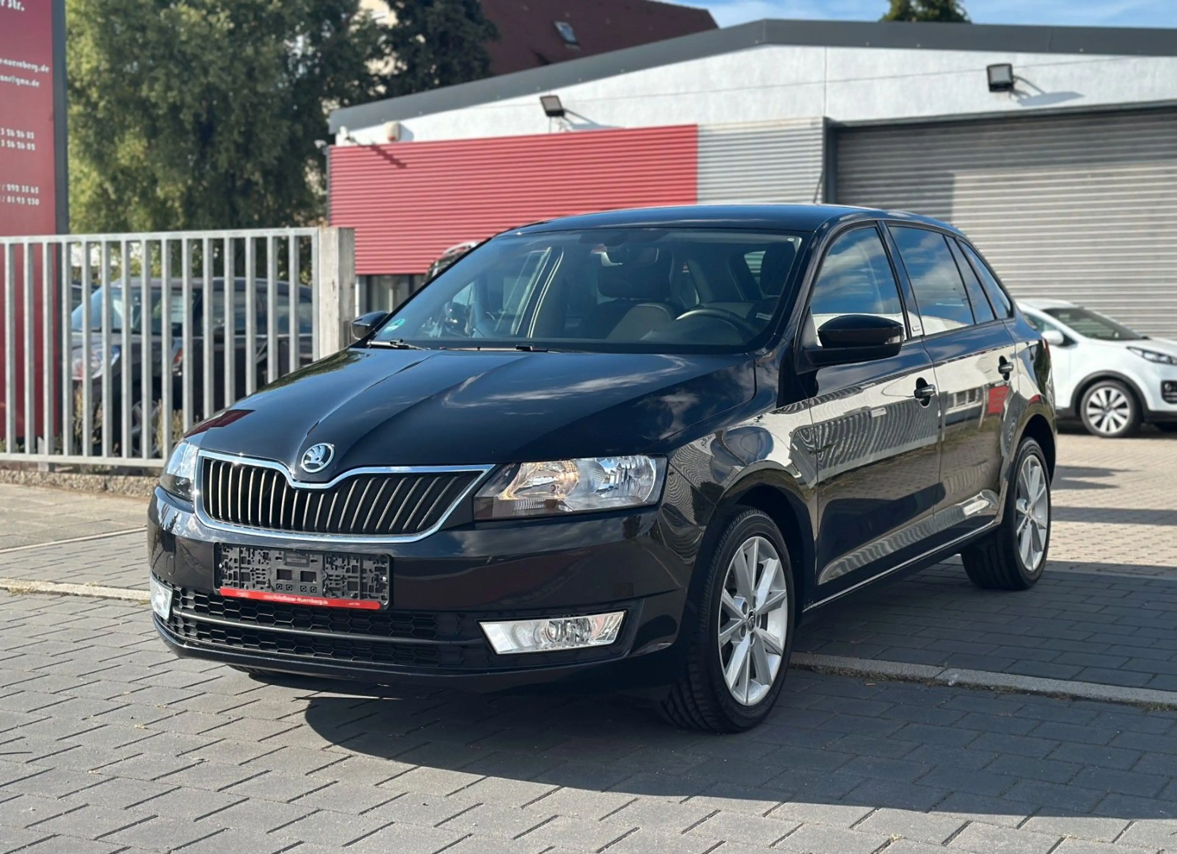 Skoda Rapid/Spaceback Spaceback Joy / 1. Hand / Scheckheft / PDC