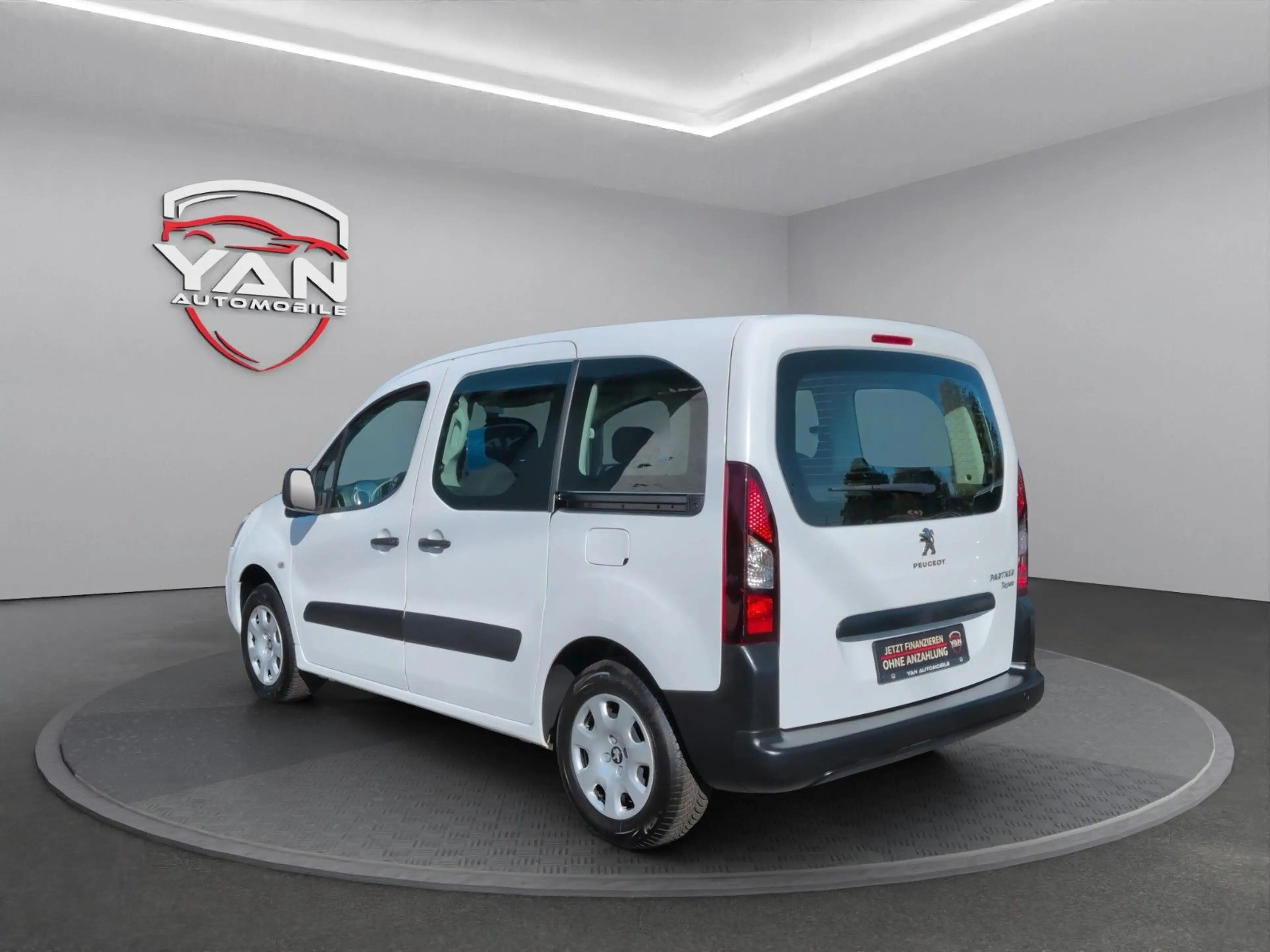 Peugeot Partner Tepee Activ 1.6 VTi*Tempomat*Klimaanlage — photo 8
