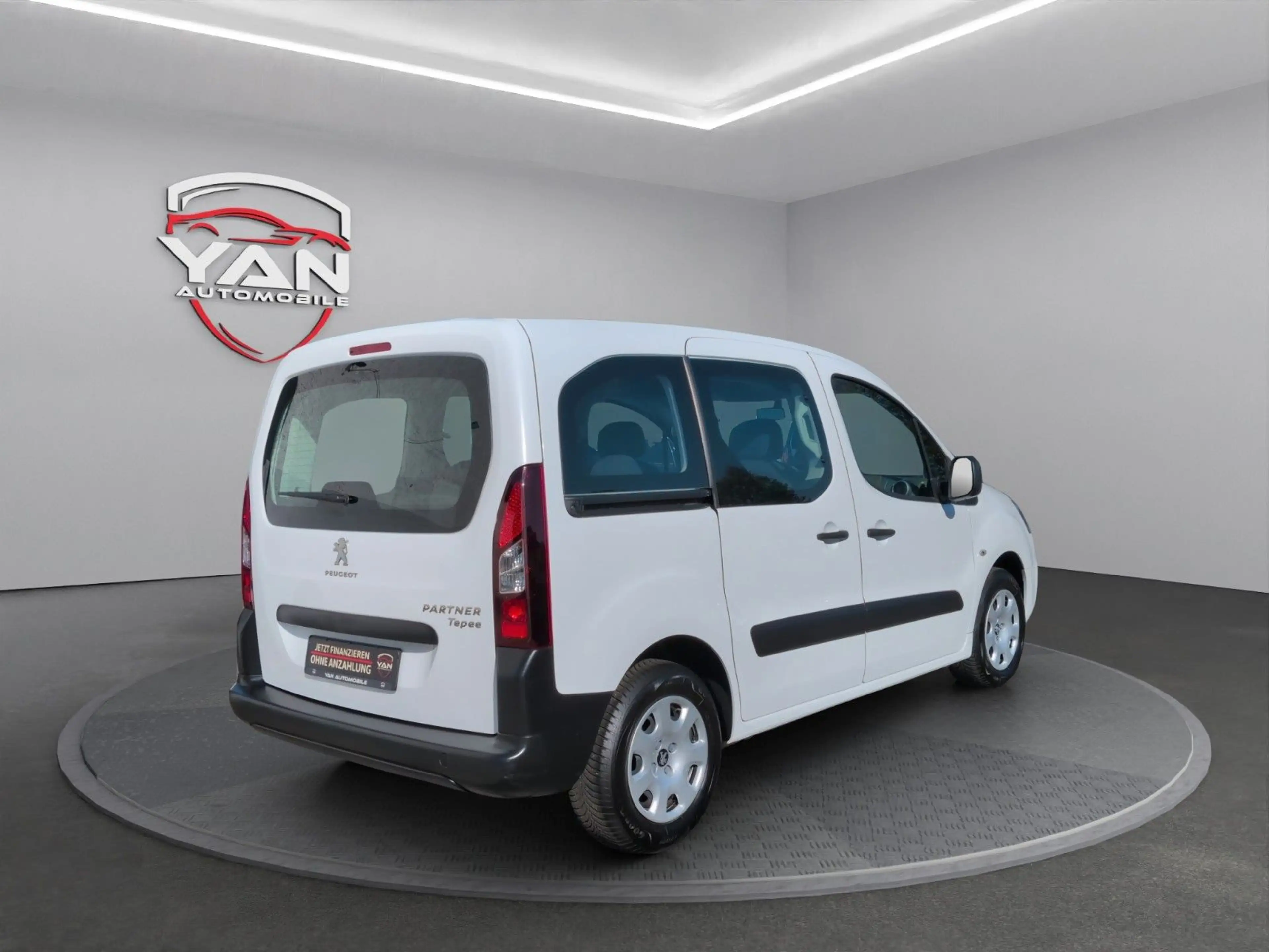 Peugeot Partner Tepee Activ 1.6 VTi*Tempomat*Klimaanlage — photo 6