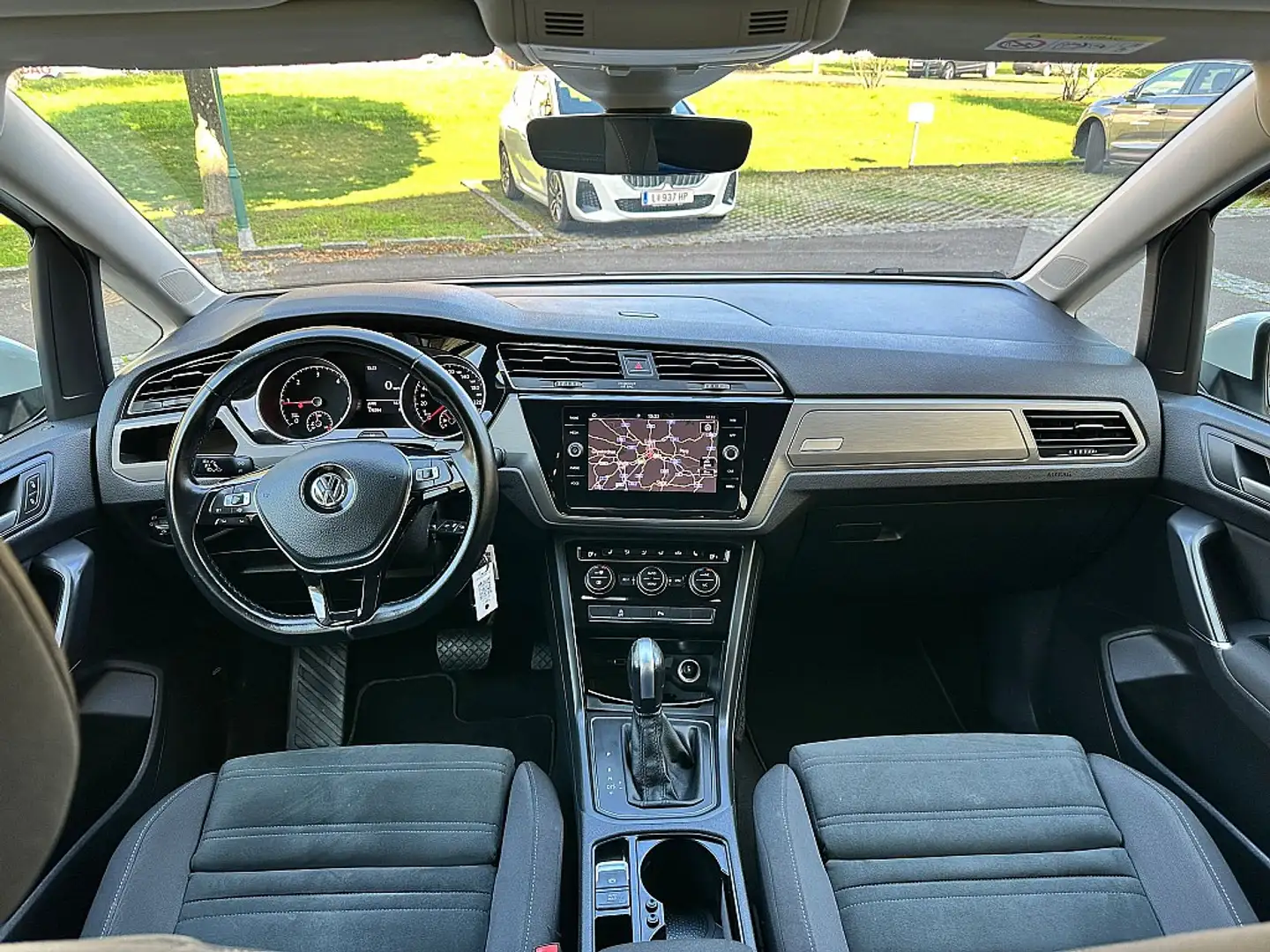 Volkswagen Touran Highline 2,0 TDI DSG *LED, ACC,  NAVI, Massages... Blanco - 2
