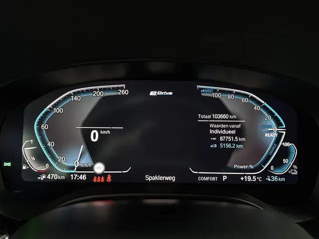BMW 5 Series view 13