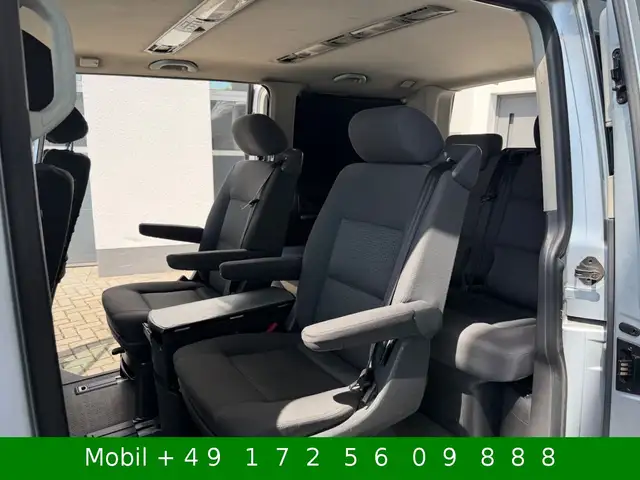 Volkswagen Multivan view 11