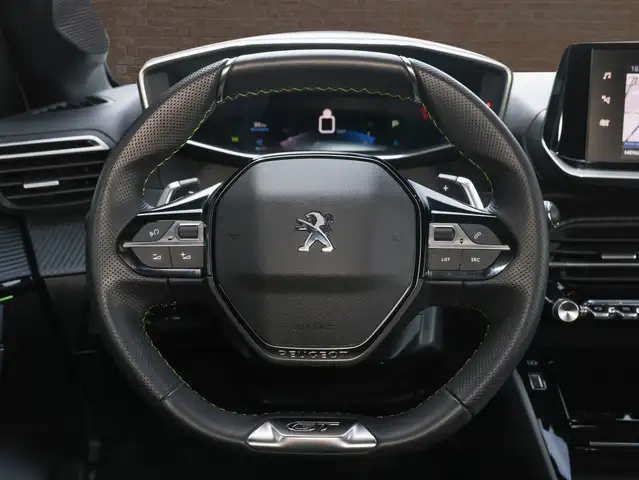 Peugeot 208 view 14