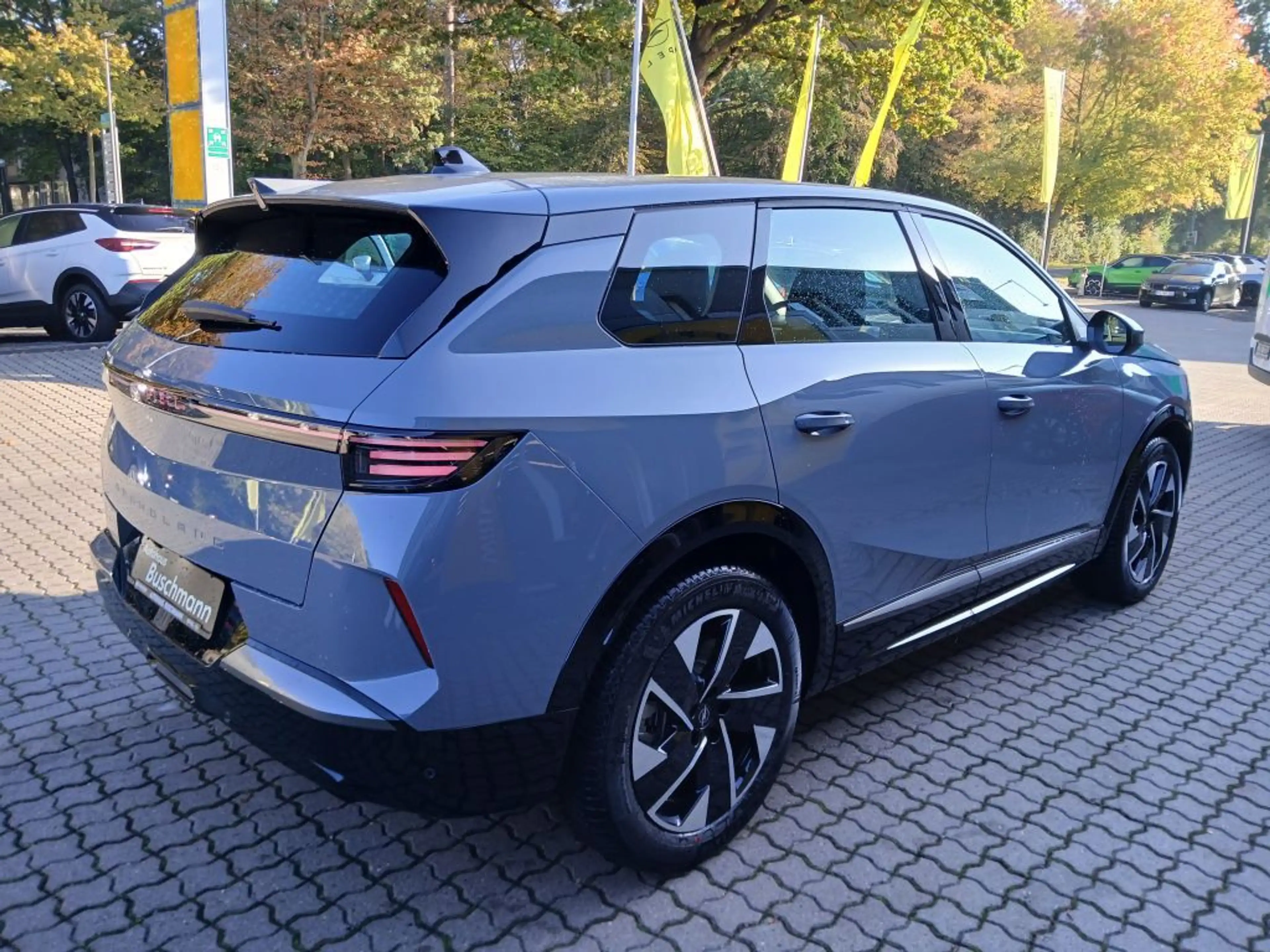 Opel Grandland X Grandland Electric 73kWh Edition +AHK+TECH+ — photo 4