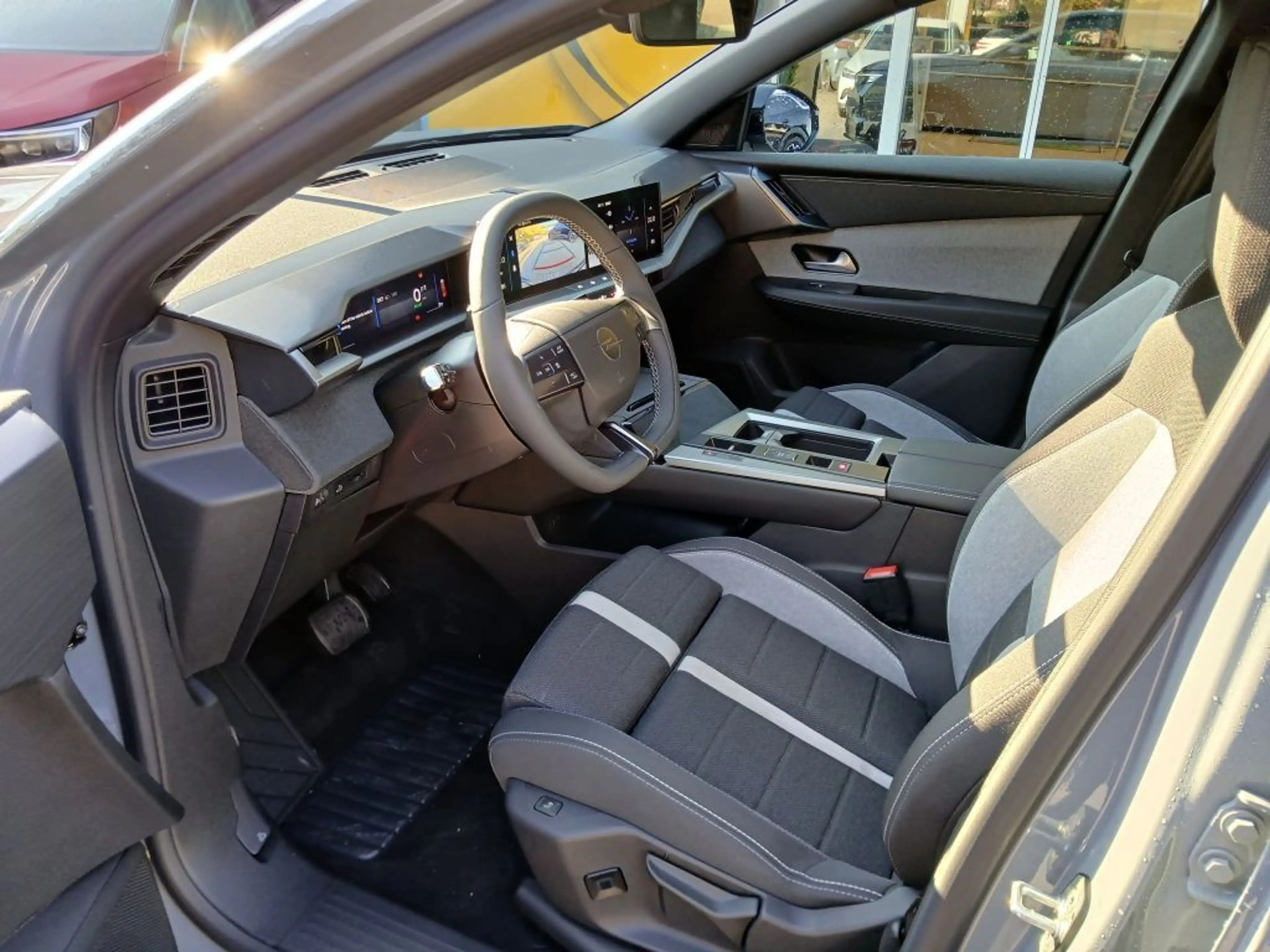 Opel Grandland X Grandland Electric 73kWh Edition +AHK+TECH+ — photo 13