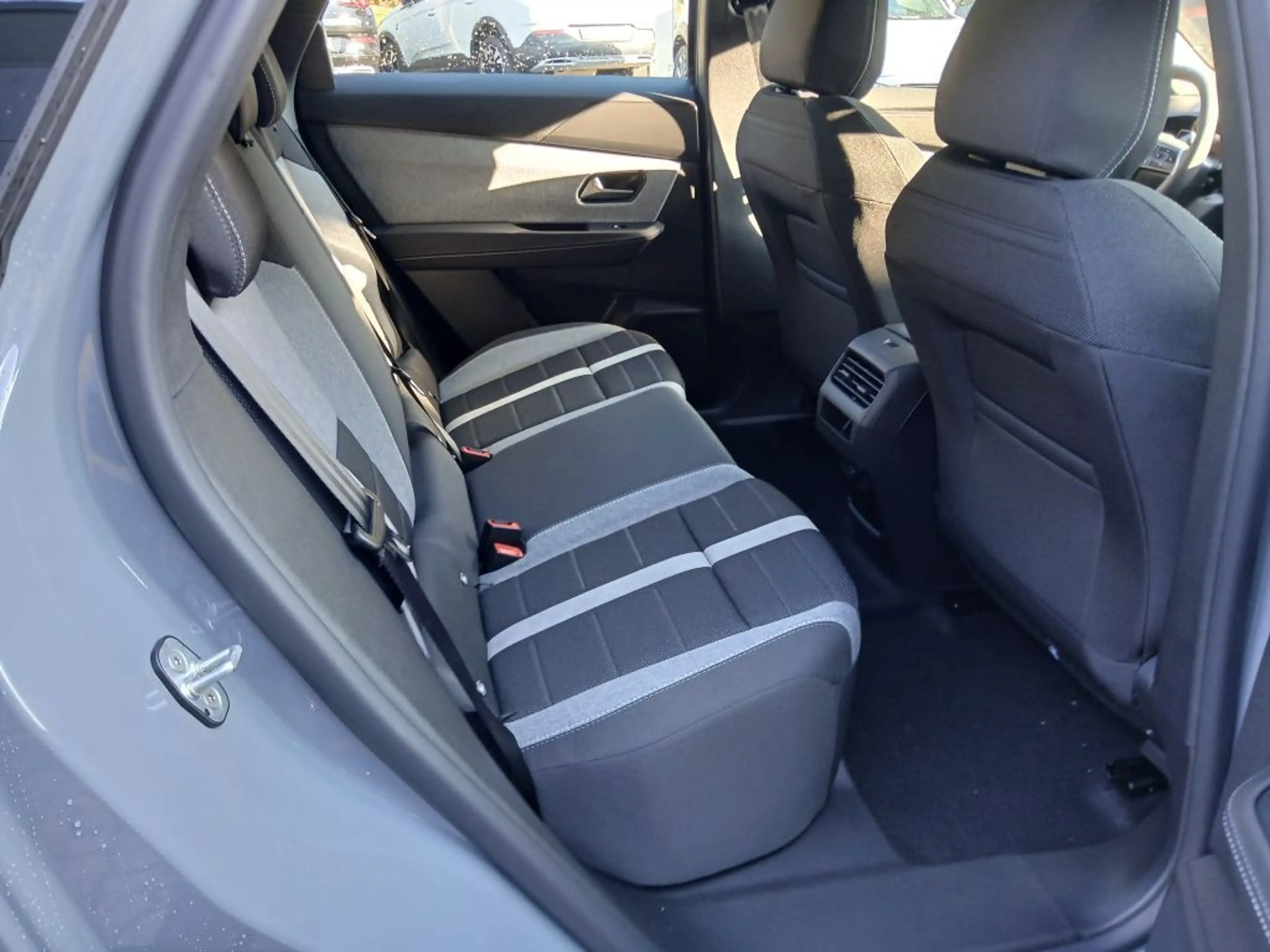 Opel Grandland X Grandland Electric 73kWh Edition +AHK+TECH+ — photo 8