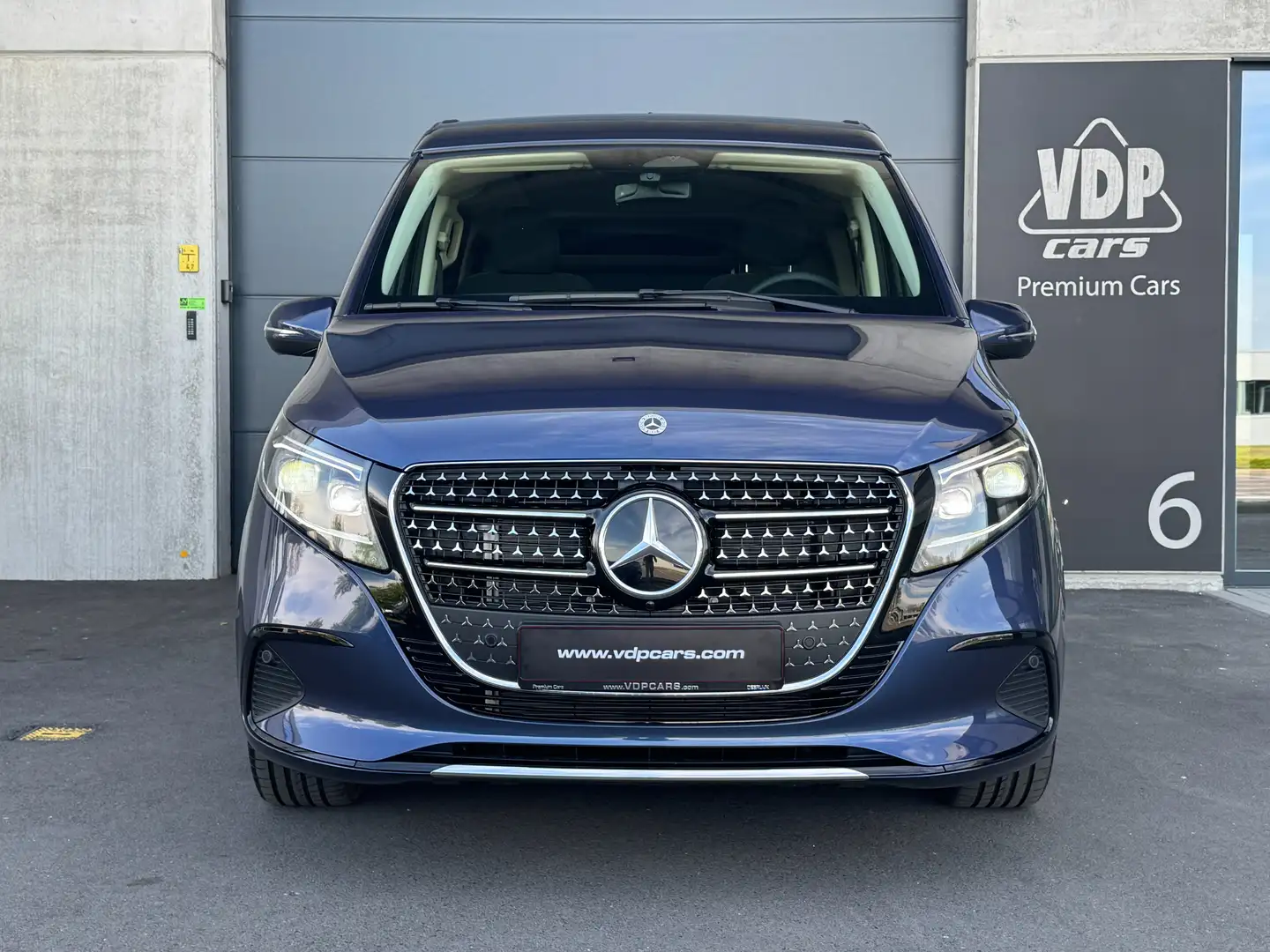 Mercedes-Benz Marco Polo V220d 4MATIC 4x4 DISTRONIC MULTIBEAM MBUX TREKHAAK Bleu - 2