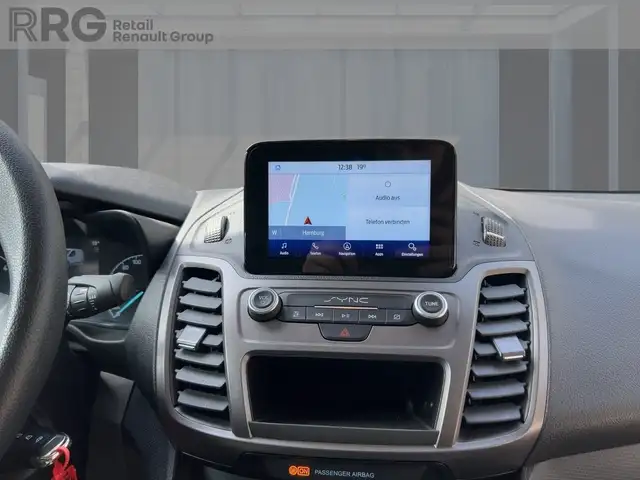 Ford Transit Connect view 11