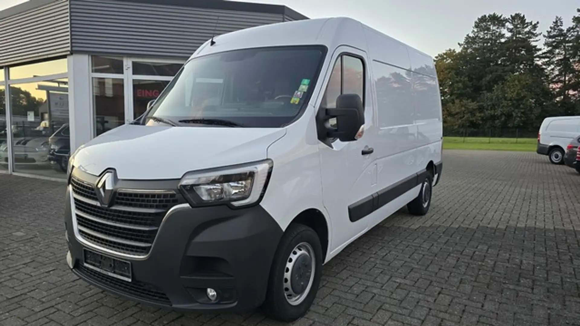Renault Master 3,5t Weiß - 1