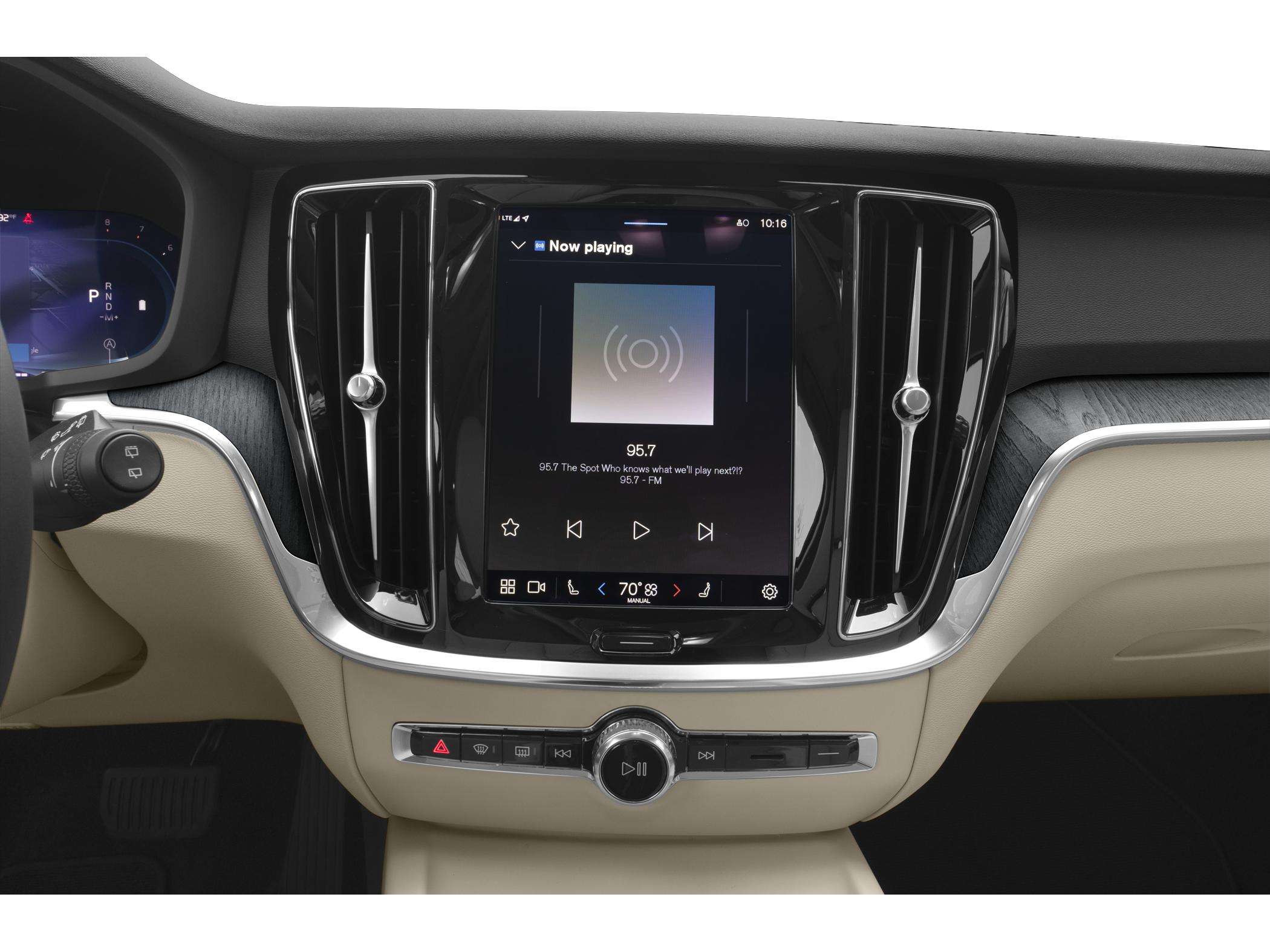 2023 Volvo V60 B5 AWD Ultimate — снимка 1